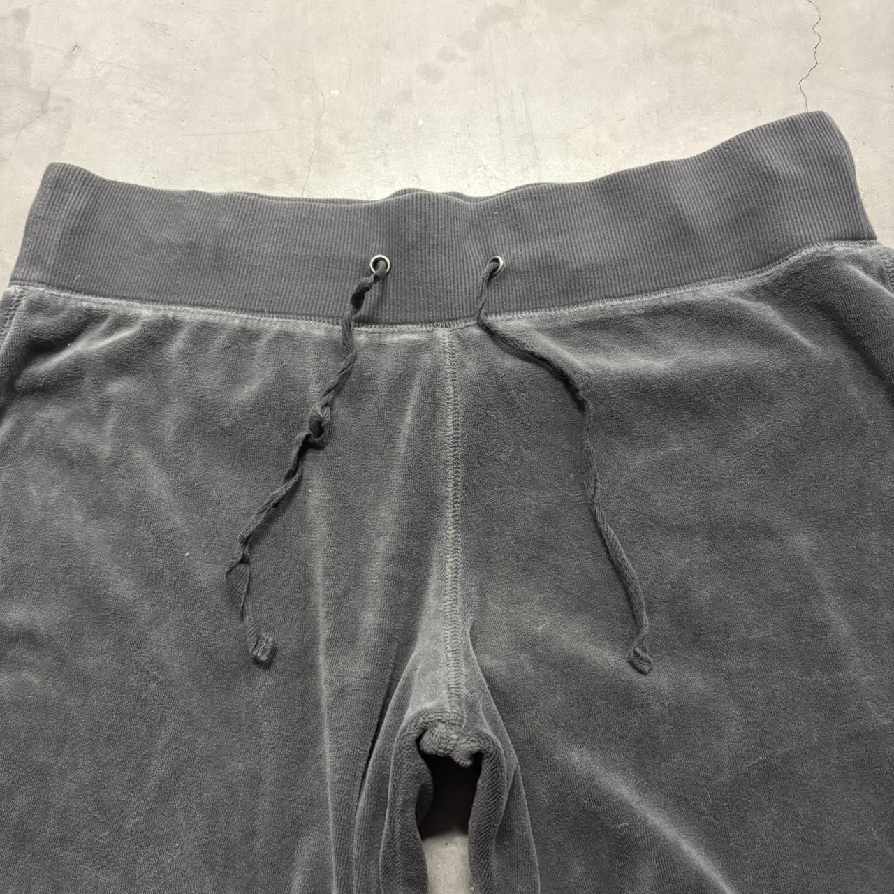 Vintage Crazy Vintage Y2K/2000s Baggy Blackish Grey silk Velvet Sweatpants with no pockets! Size US 36 / EU 52 - 3 Thumbnail