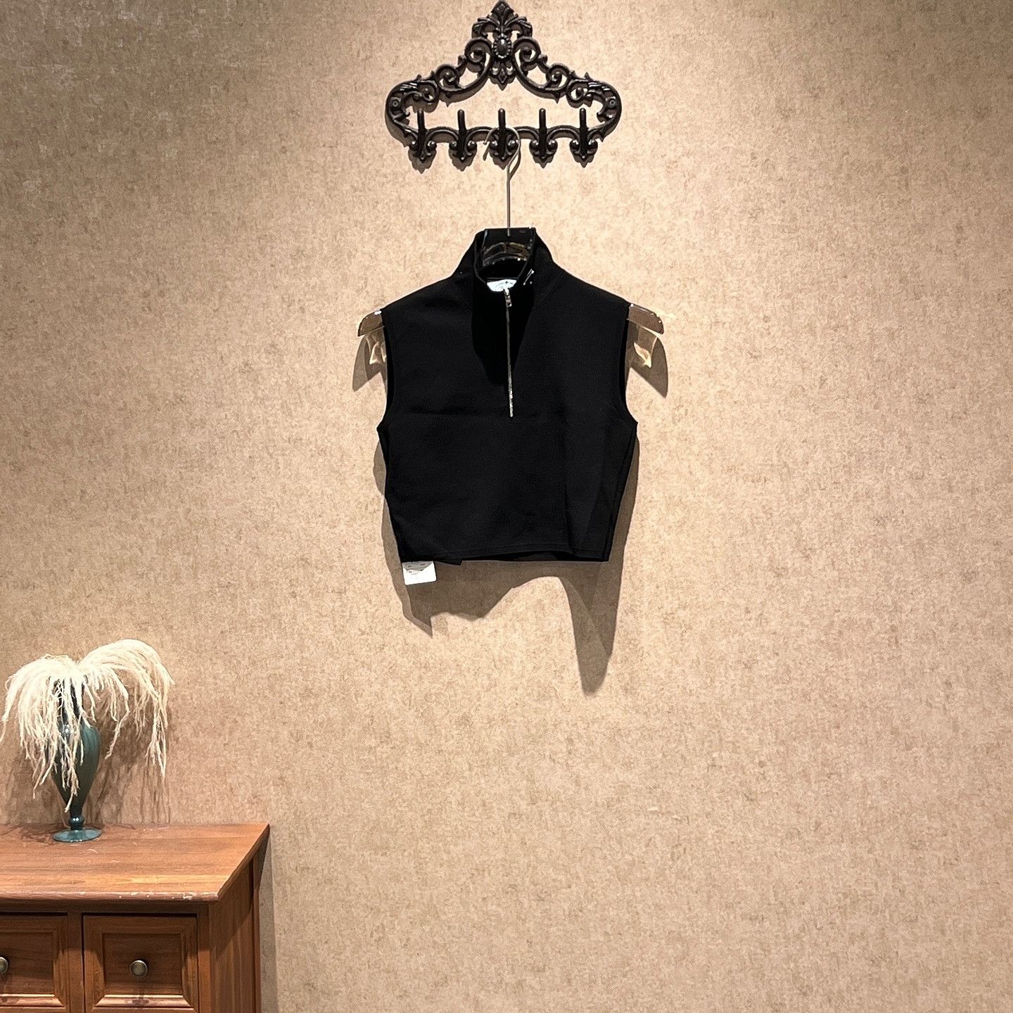 Prada Prada Logo Plaque Zip Vest Size IT 42 Size M / US 6-8 / IT 42-44 - 1 Thumbnail