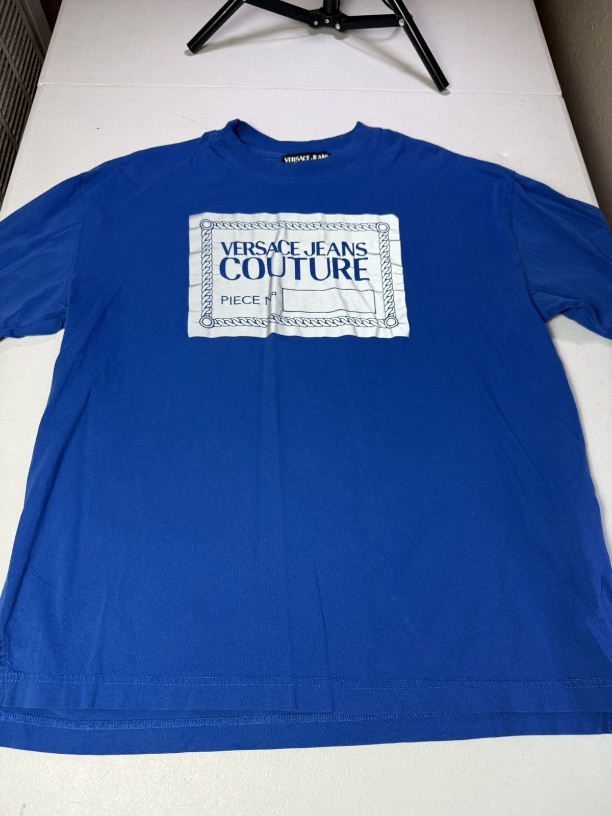 Versace VERSACE JEANS COUTURE Box Logo Graphic Tee Sz M Size US M / EU 48-50 / 2 - 12 Thumbnail