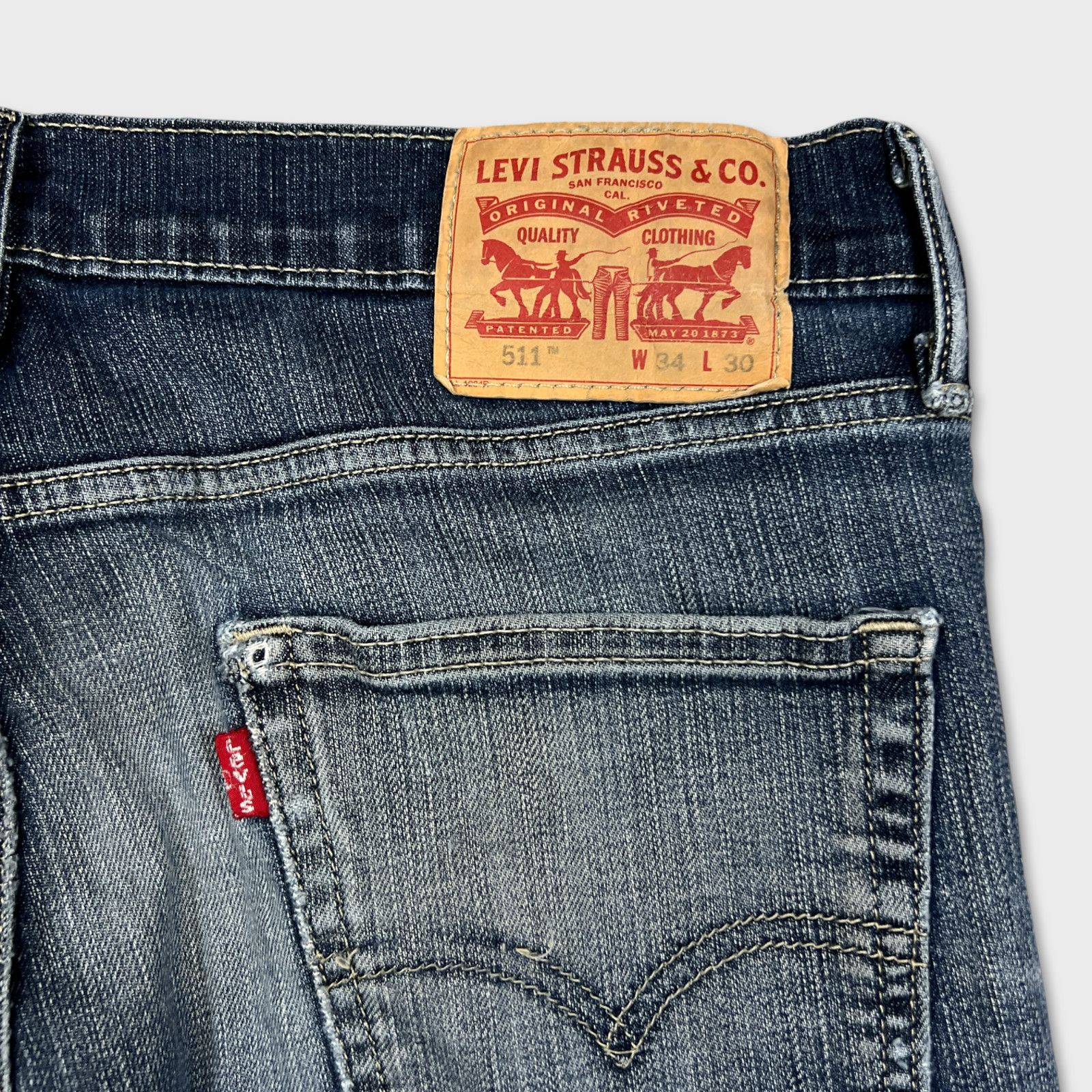 Levi's × Vintage Levi's 511 Jeans 34x28 Slim Fit Dark Wash Faded Denim Pants Size US 34 / EU 50 - 7 Thumbnail