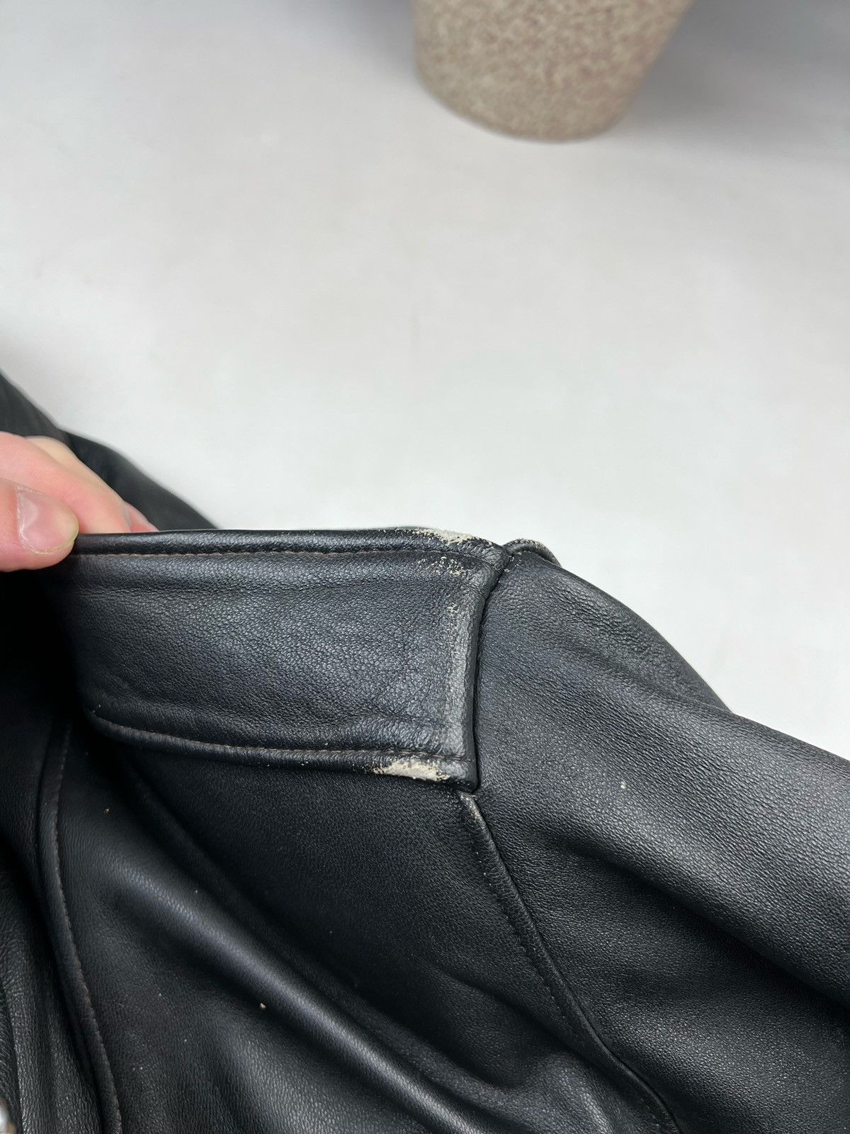 Vintage Vintage Perfecto Leather Jacket Distressed Size US XL / EU 56 / 4 - 14 Thumbnail
