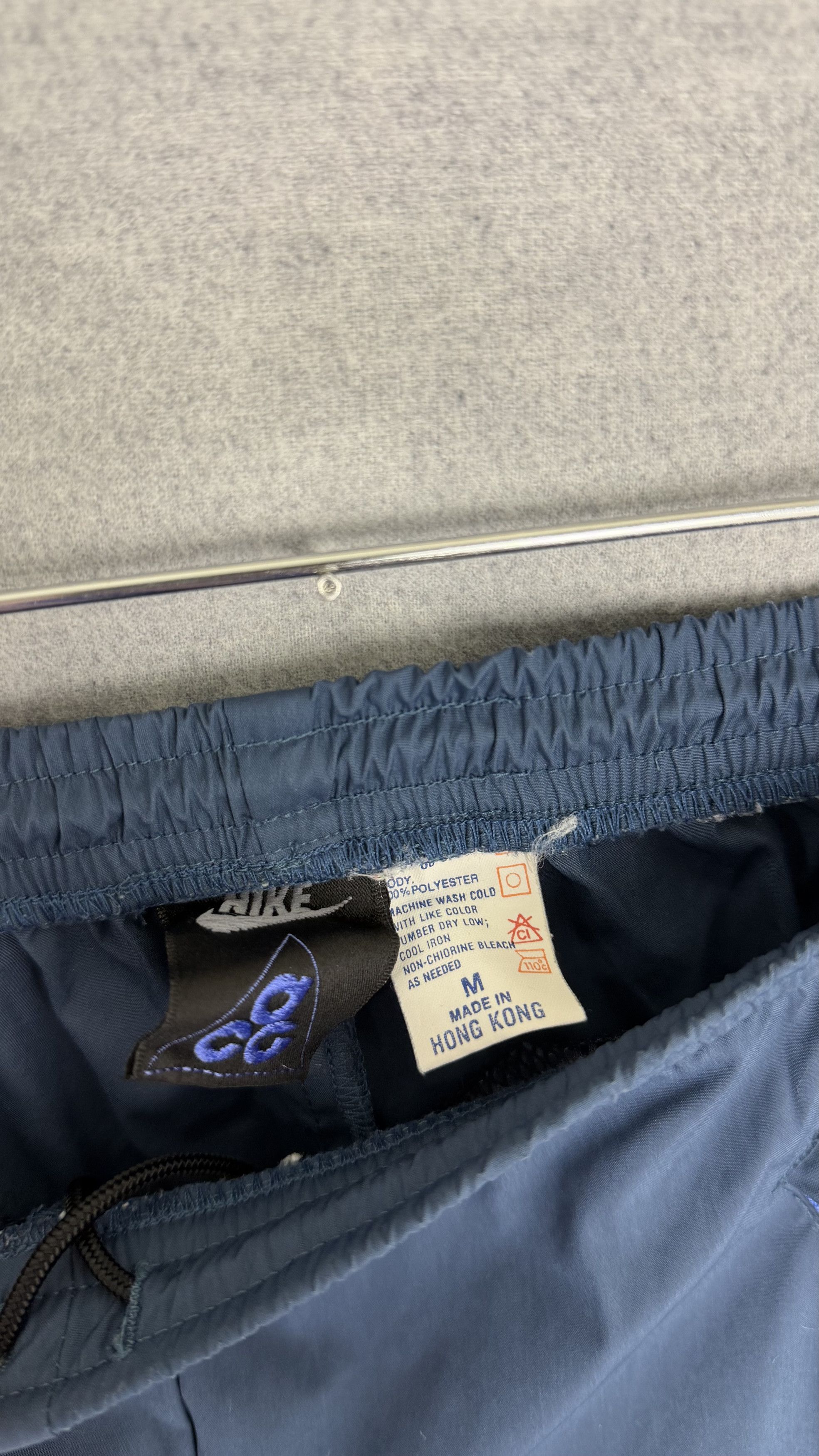 Nike ACG Vintage Nike ACG Windbreaker Track Pants Mens Medium Blue Size US 34 / EU 50 - 3 Thumbnail