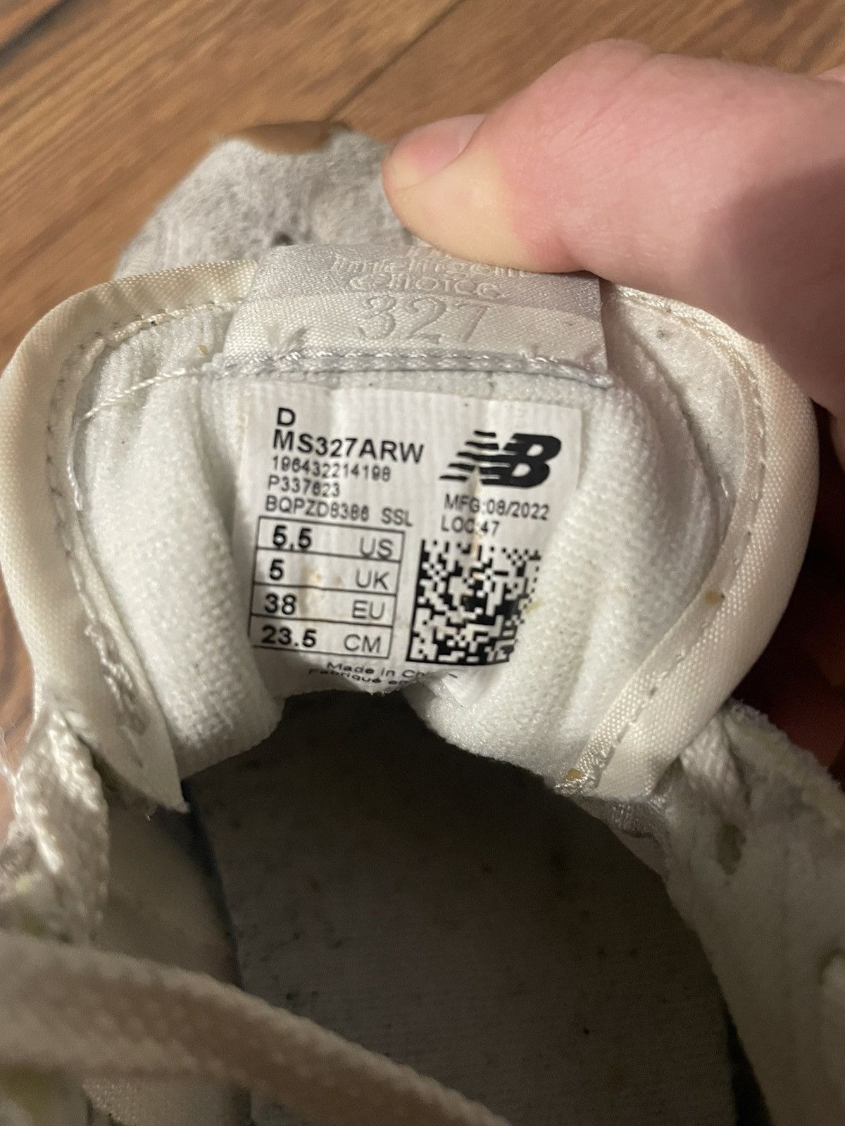 New Balance Women New balance 327 Size US 5.5 / IT 35.5 - 7 Thumbnail