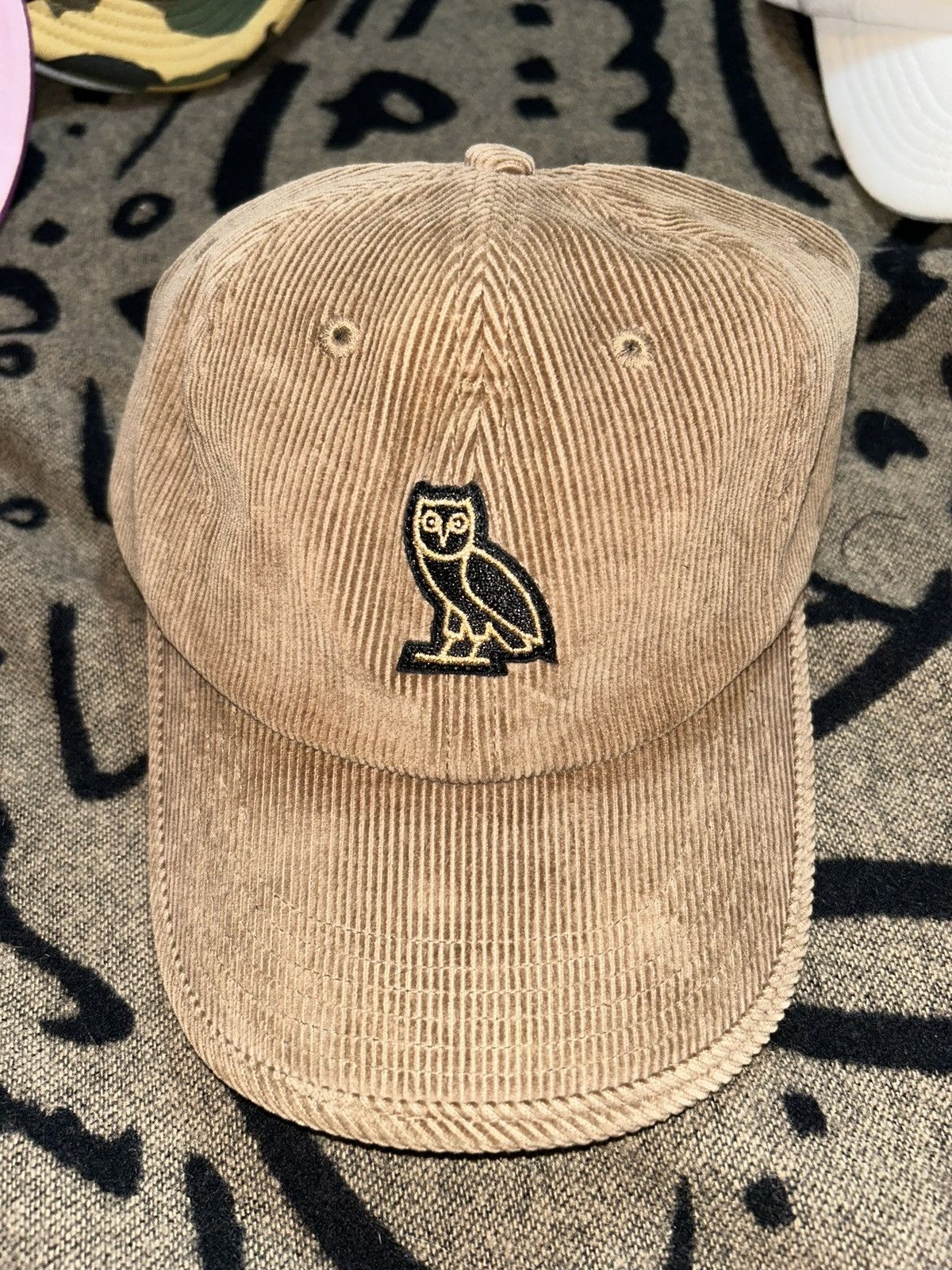 October's Very Own 2017 Owl Patch Corduroy Size ONE SIZE - 1 Thumbnail