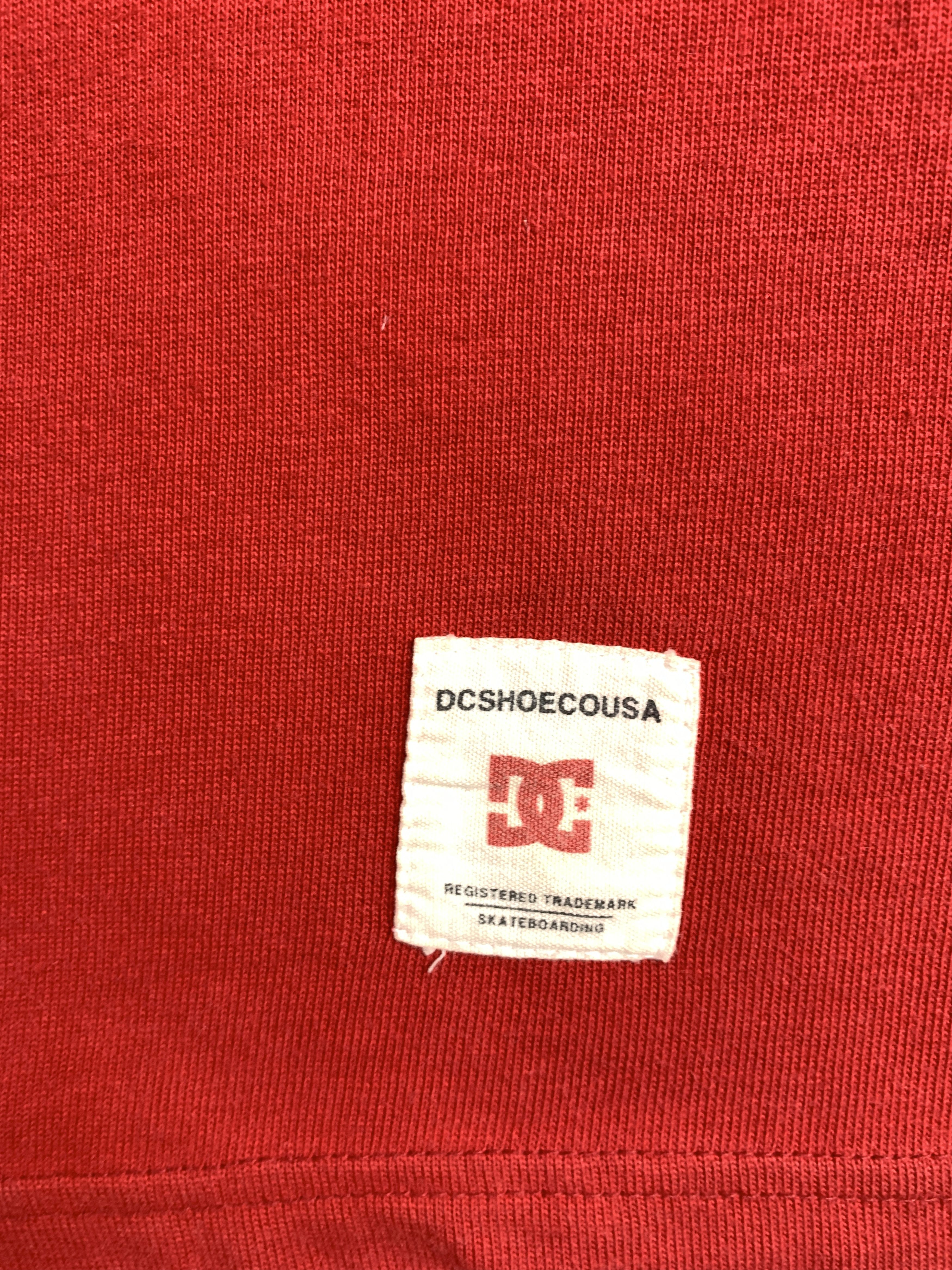 Japanese Brand 2000s DCShoes CO USA Skate Graphic Extra Sleeve Tee (XXL) Size US XXL / EU 58 / 5 - 3 Thumbnail