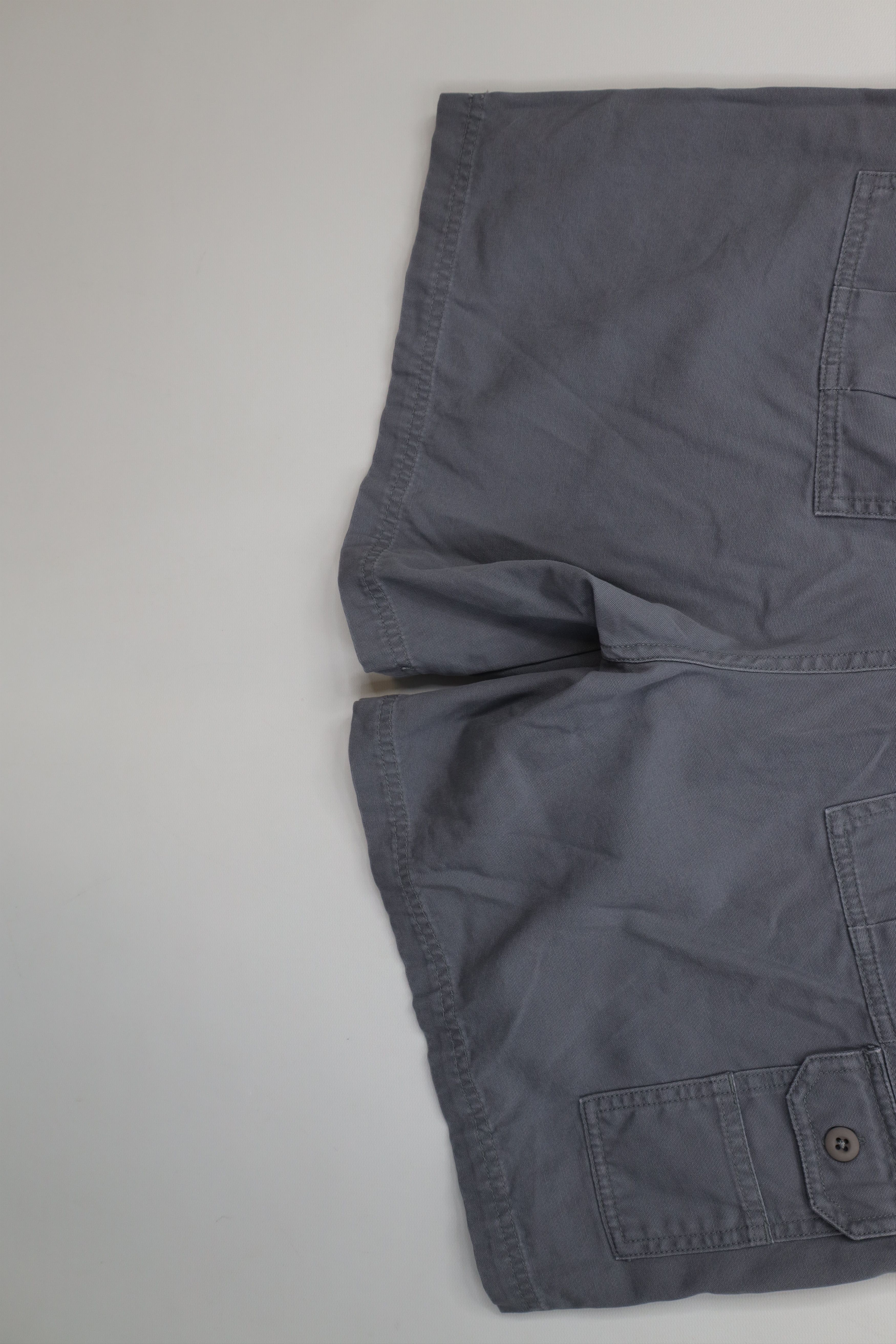 Cabelas Vintage Cabelas Above Knee 7 Pocket Cargo Trail Shorts Gray Size US 34 / EU 50 - 10 Thumbnail