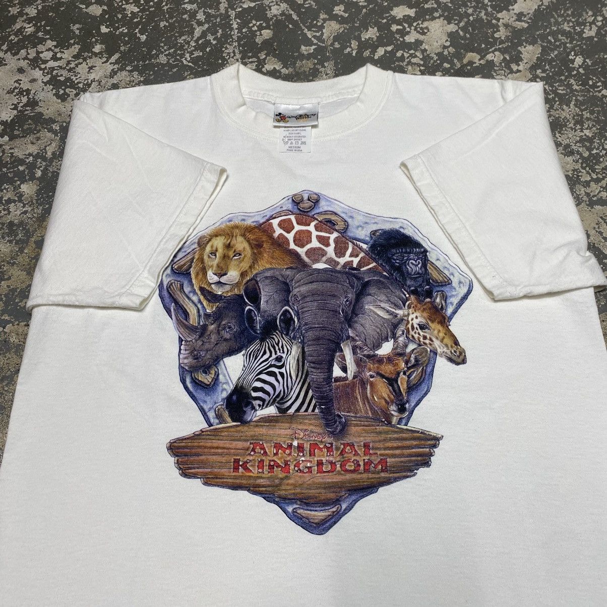 Disney × Vintage Vintage Animal Kingdom Walt Disney World Tshirt 90s USA Size US M / EU 48-50 / 2 - 3 Thumbnail