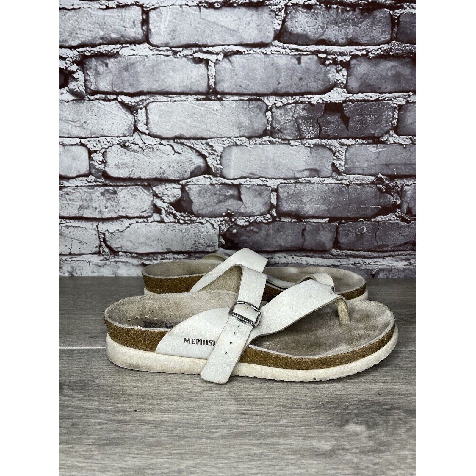 Mephisto Mephisto Helen White Leather Casual Toe Post Strap Sandals W Size US 8.5 / IT 38.5 - 3 Thumbnail