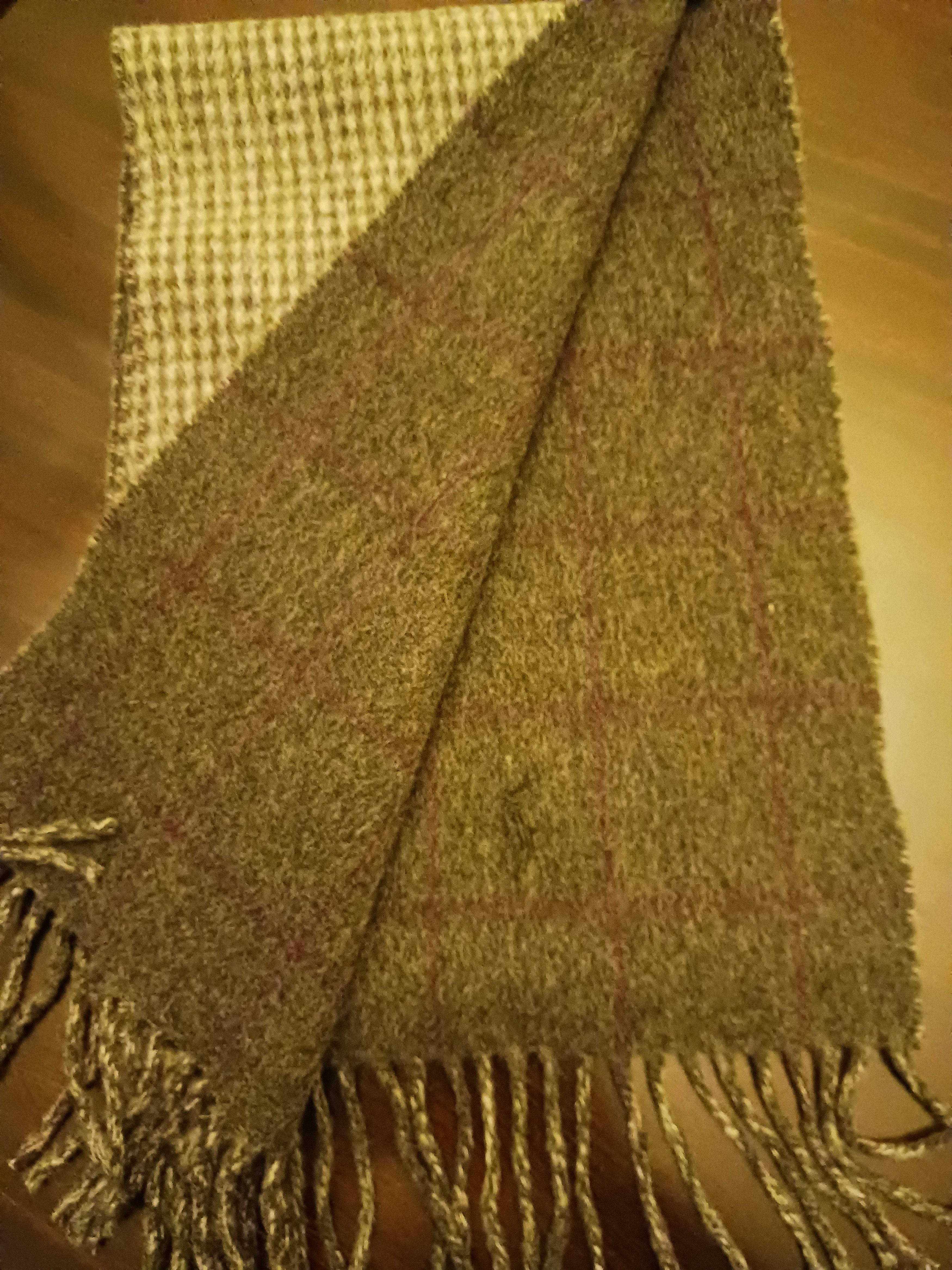 Polo Ralph Lauren 100% Lambs Wool Neck Scarf. Size ONE SIZE - 1 Thumbnail