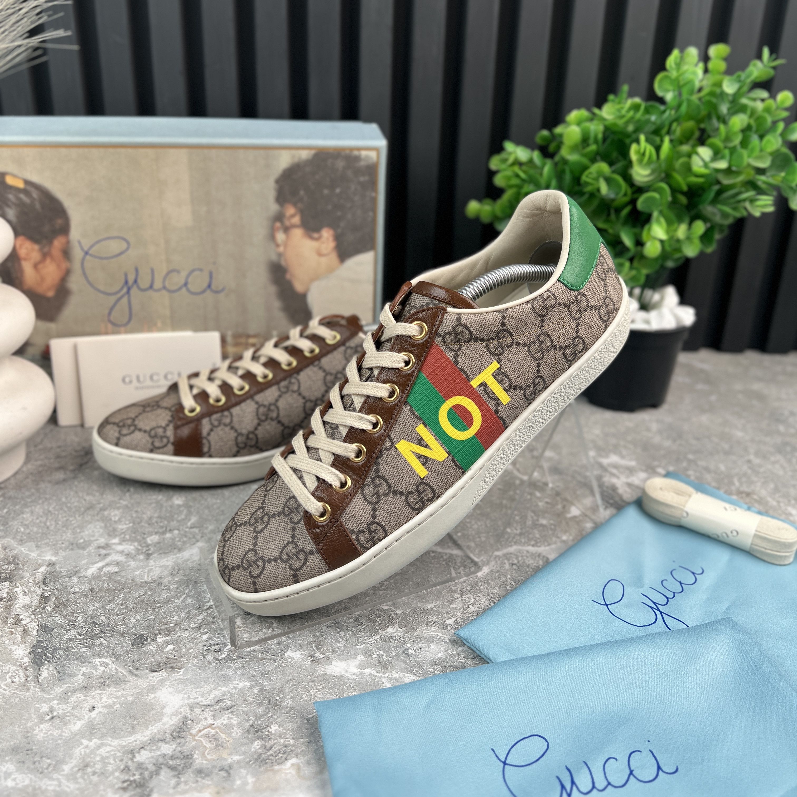 Gucci Gucci ACE GG Supreme Canvas Not Fake Leather Size US 7.5 / IT 37.5 - 1 Thumbnail