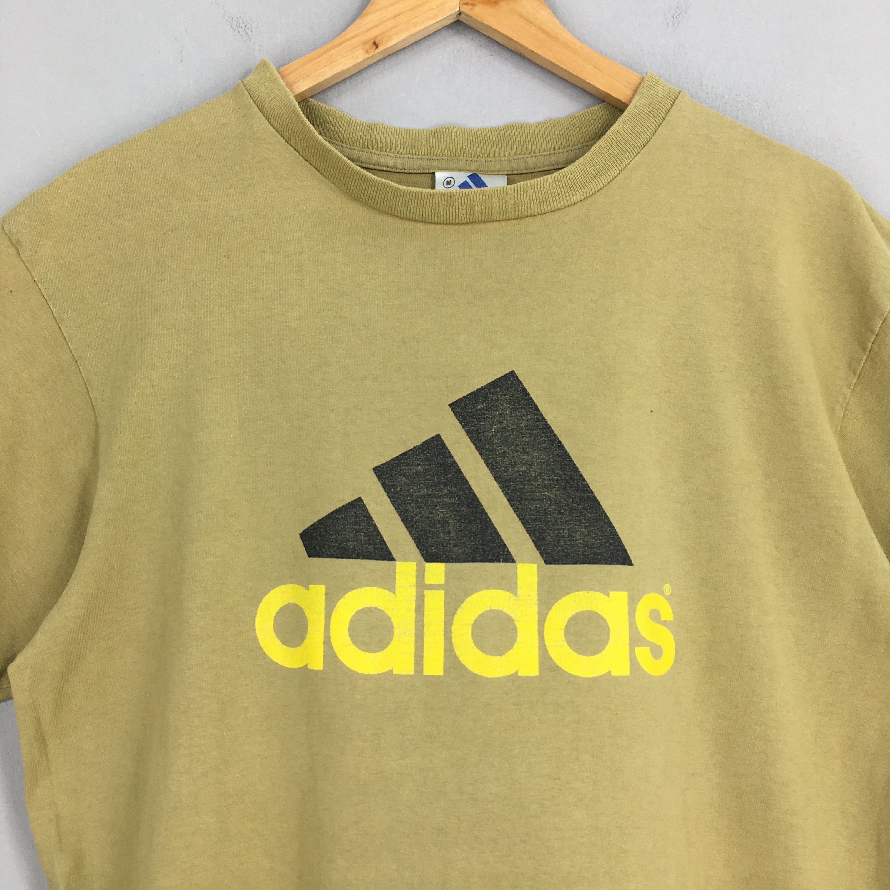 Adidas Vintage 90's Adidas Beige T shirt Medium Size US M / EU 48-50 / 2 - 2 Thumbnail
