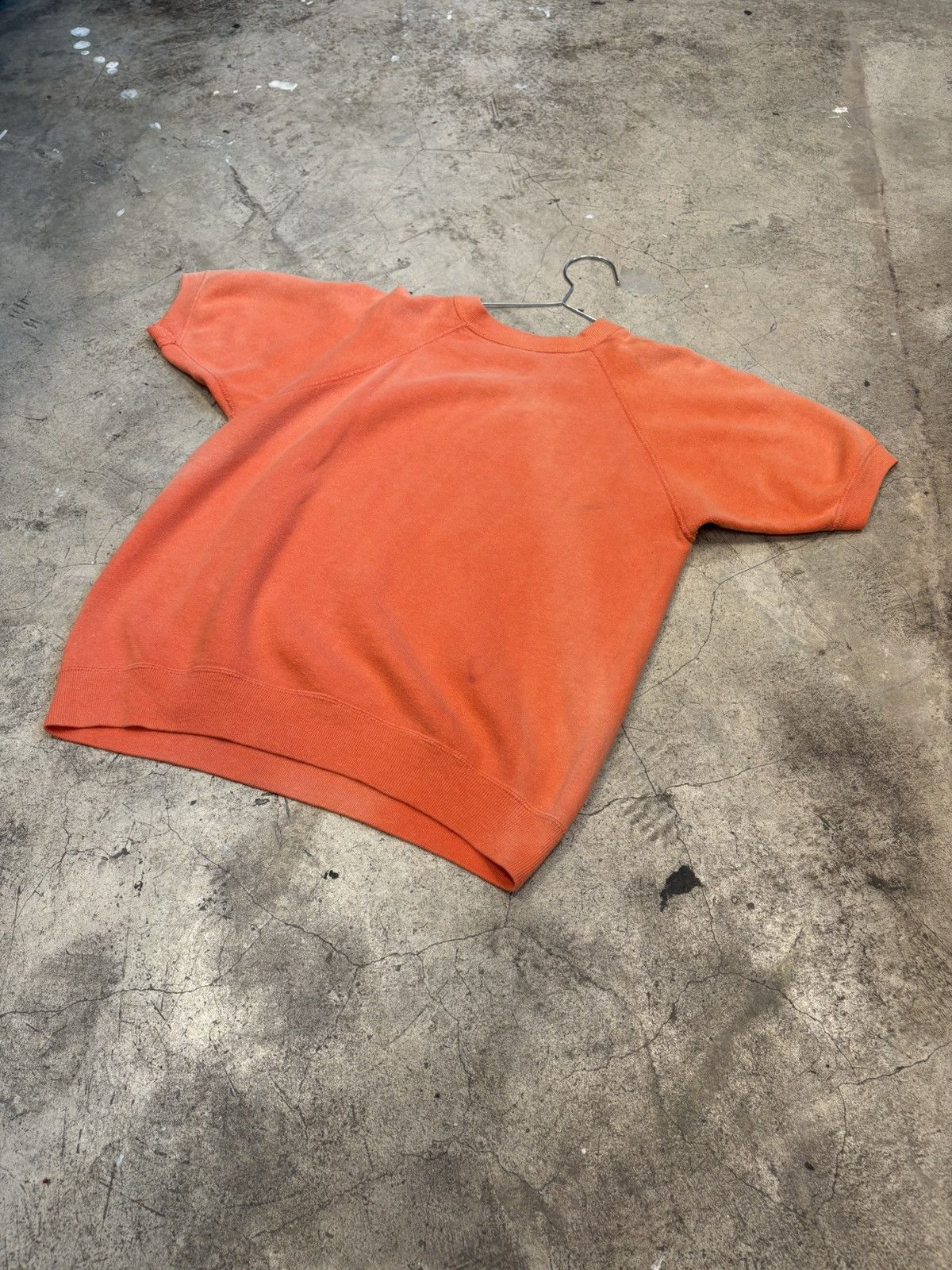 Vintage True Vintage 60-70s Sun Faded S/S Sweatshirt Size US M / EU 48-50 / 2 - 4 Thumbnail