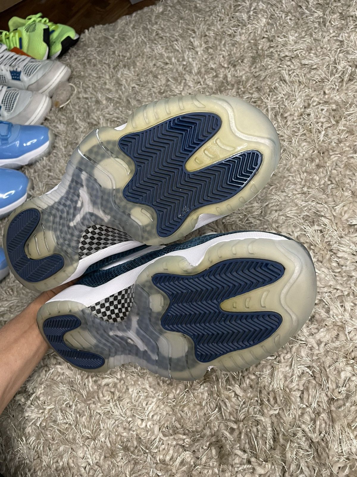 Jordan Brand Jordan 11 Low Snakeskin Size US 10.5 / EU 43-44 - 9 Thumbnail