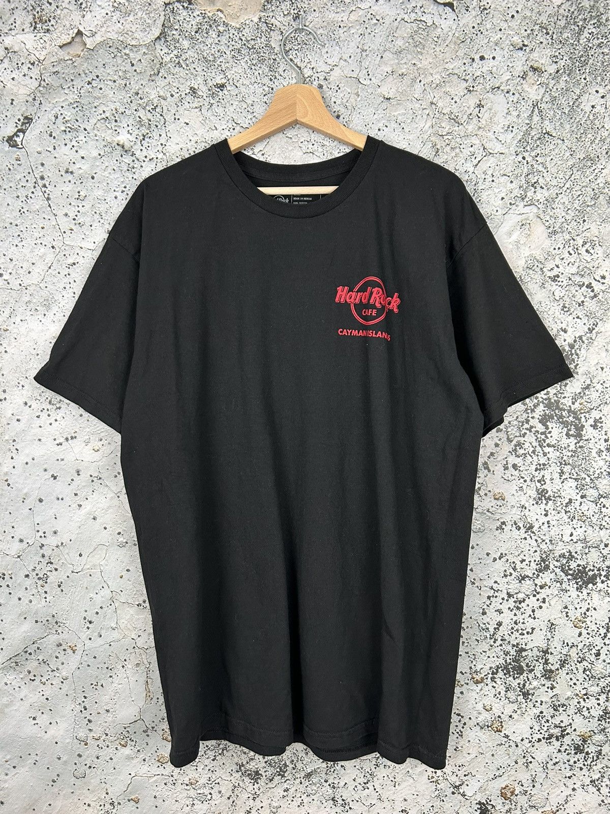 Hard Rock Cafe Vintage Hard Rock Cafe Cayman Island Pirates Graphic Tee Size US L / EU 52-54 / 3 - 3 Thumbnail