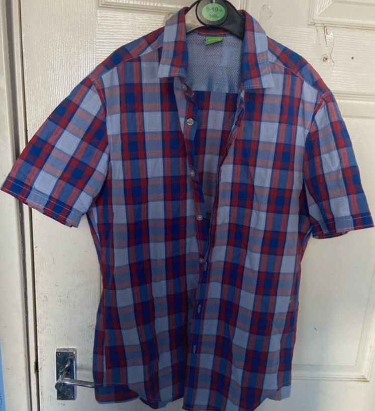 Hugo Boss Hugo boss shirt Size US S / EU 44-46 / 1 - 2 Thumbnail