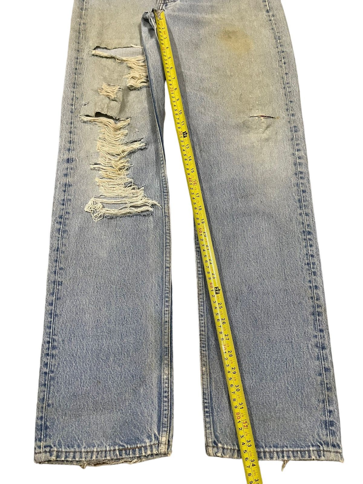 Levi's Vintage 90s Levis 501 Blue Wash Distressed Style Jeans Size US 31 - 12 Thumbnail
