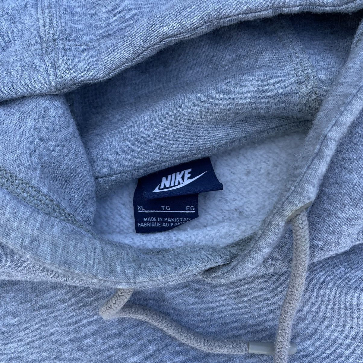 Nike Vintage Nike Hoodie Custom Recycled Velveteen Paint 90s Y2K Size US XL / EU 56 / 4 - 8 Thumbnail