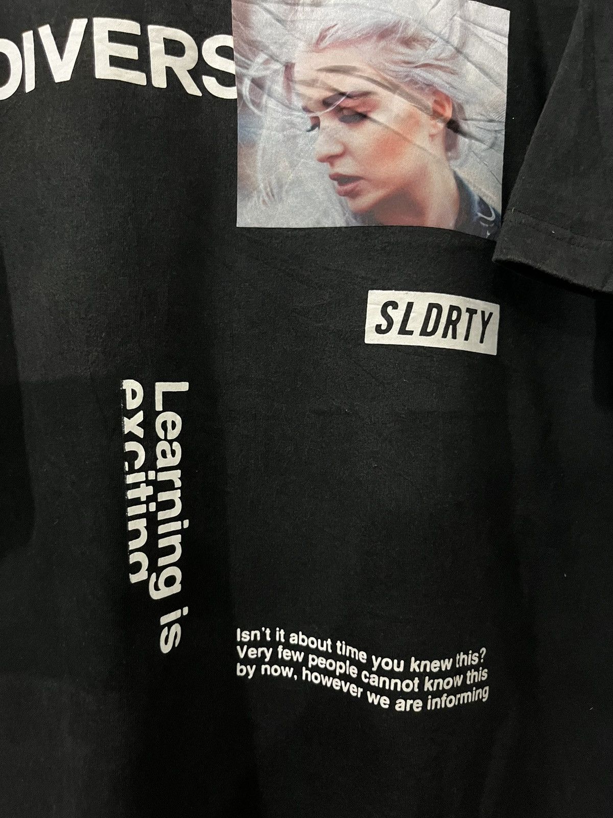 Japanese Brand 💥B ONE SOUL DIVERS SOLIDARITY ARTISTS PHOTO TEE SHIRTS Size US L / EU 52-54 / 3 - 4 Thumbnail