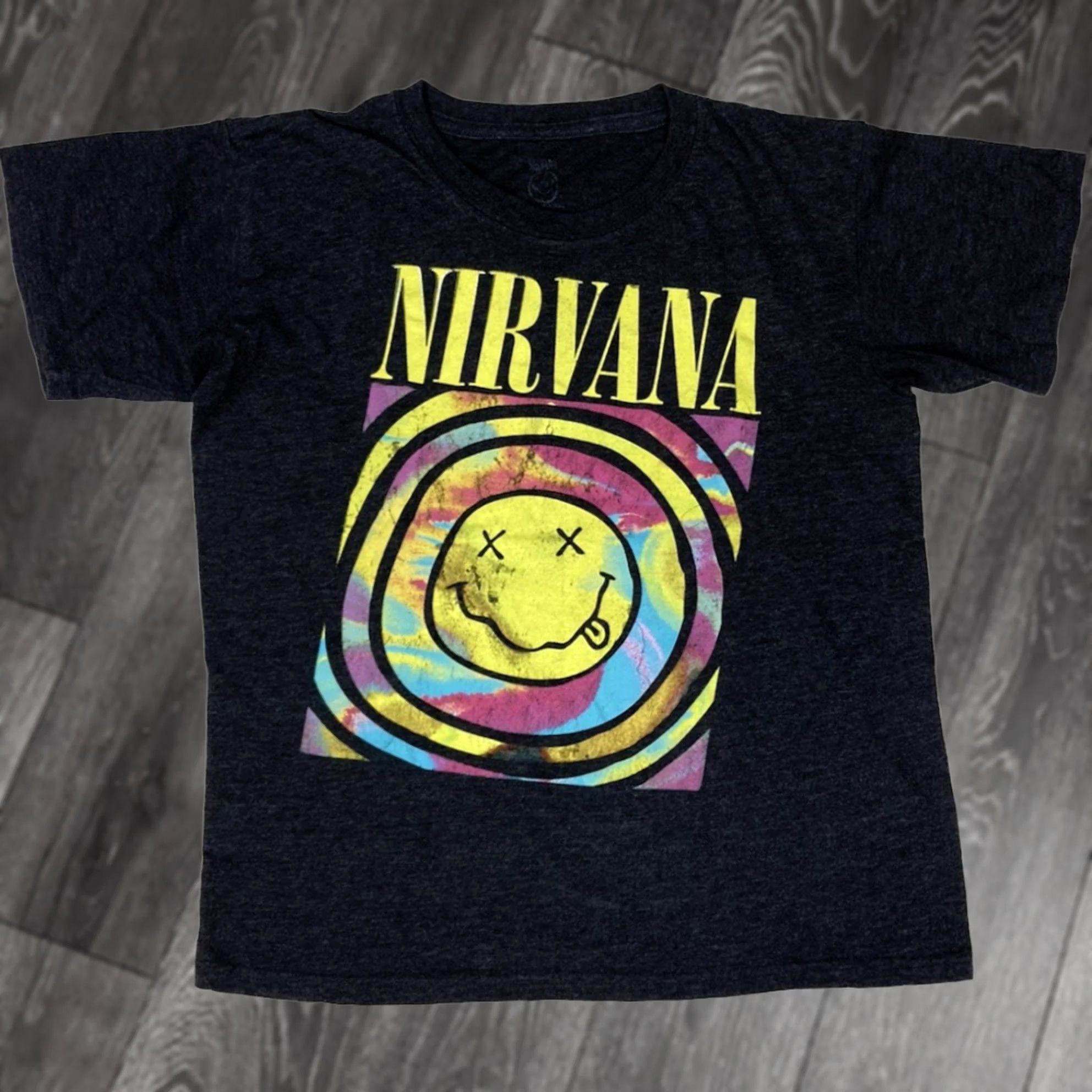 Vintage Nirvana T-Shirt Women Small Black Heather Crew Neck Short Sleeve Rock Music Retro Logo Shirt Size S / US 4 / IT 40 - 1 Thumbnail
