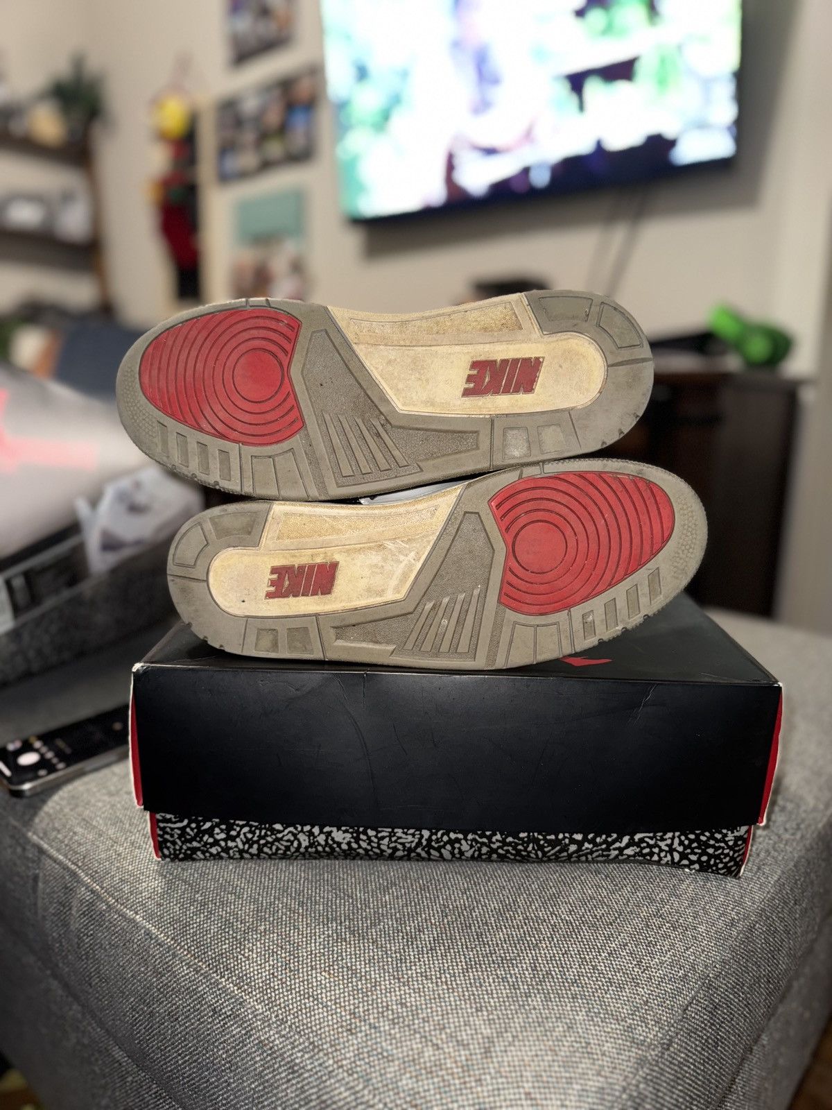 Jordan Brand Jordan 3 black cement Size US 11 / EU 44 - 7 Thumbnail