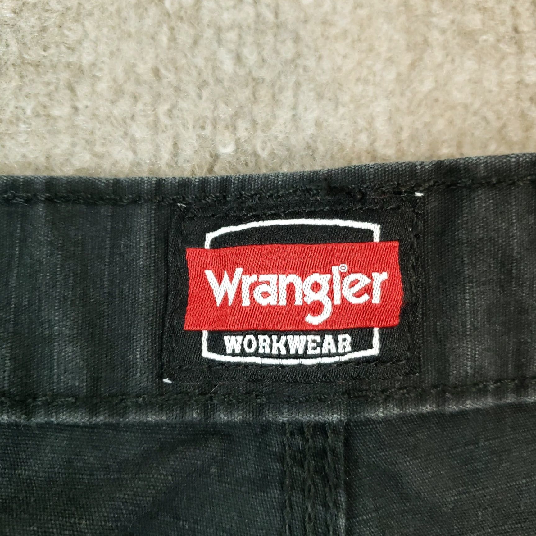 Wrangler Wrangler Work Pants Mens 42x30 Black Straight Leg Cargo Size US 42 / EU 58 - 7 Thumbnail