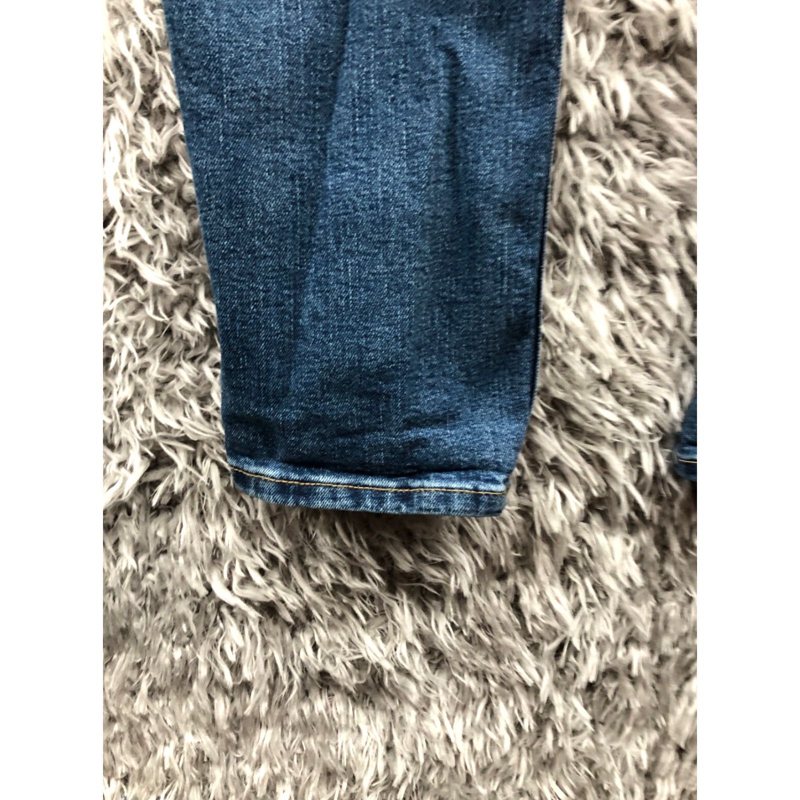 Old Navy Old Navy Skinny Jeans 31x32 Mens Mid Rise Dark Wash Blue Denim Jeans Size US 31 - 7 Thumbnail