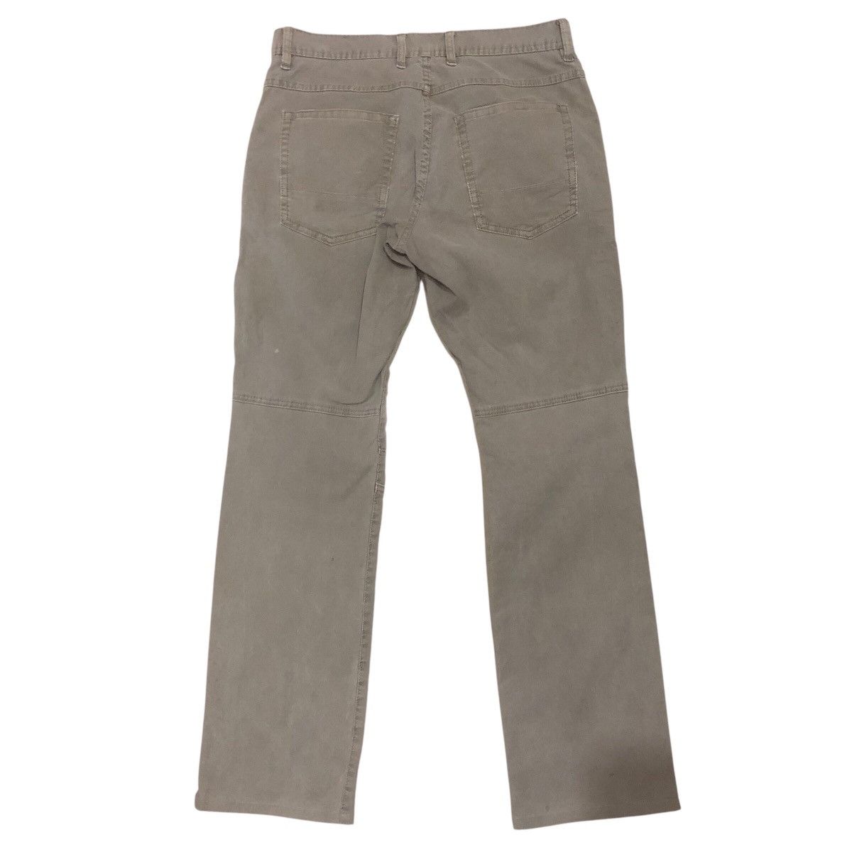 Uniqlo Uniqlo Corgo Pants Size US 34 / EU 50 - 5 Thumbnail