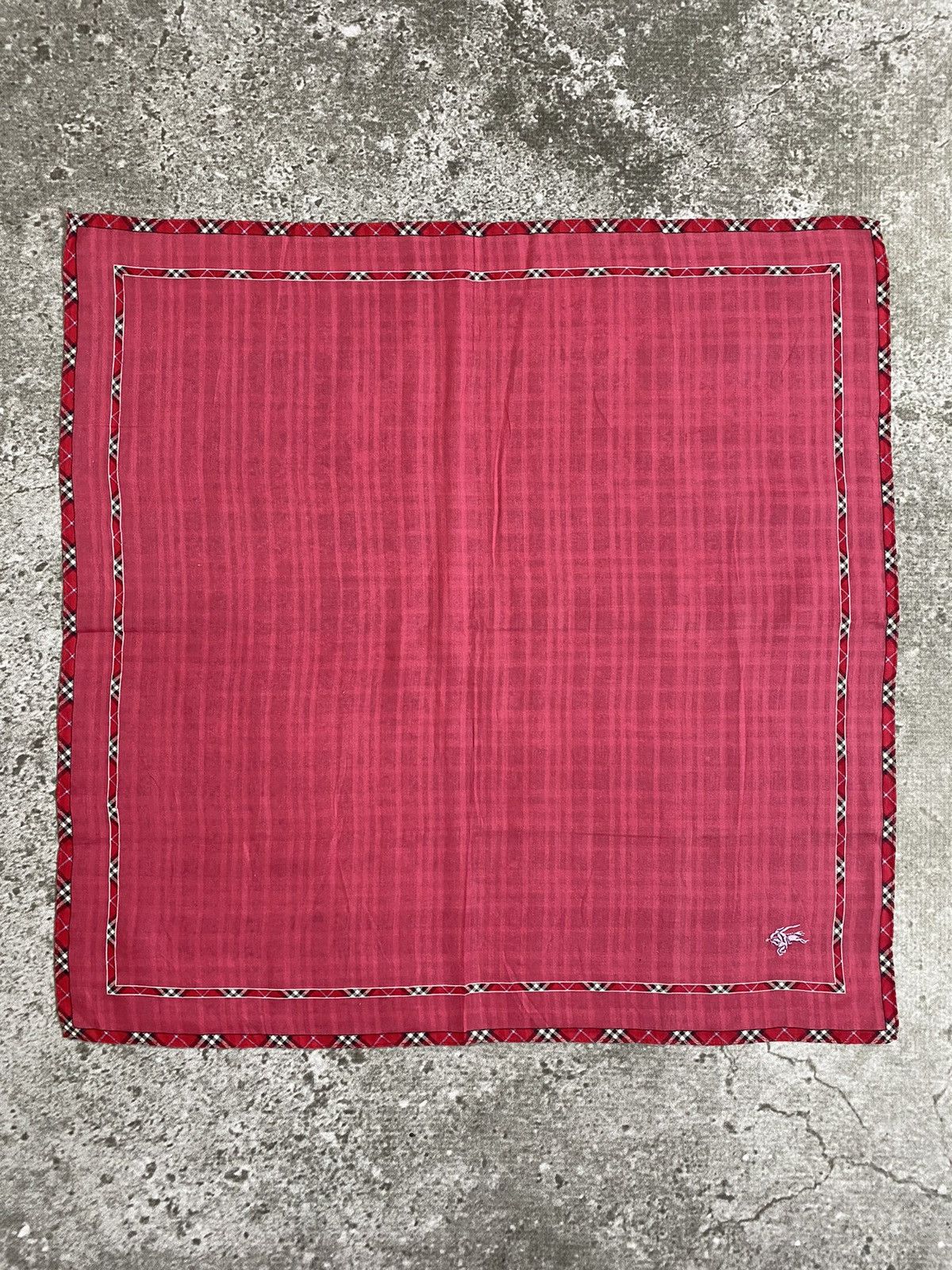 Burberry Burberrys Handkerchief / Bandana / Neckerchief Size ONE SIZE - 2 Thumbnail