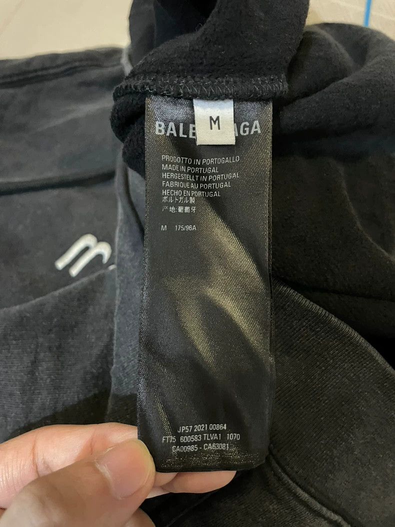 Balenciaga Balenciaga Washed Faded Distressed Logo Hooded Sweatshirt Size US M / EU 48-50 / 2 - 5 Thumbnail