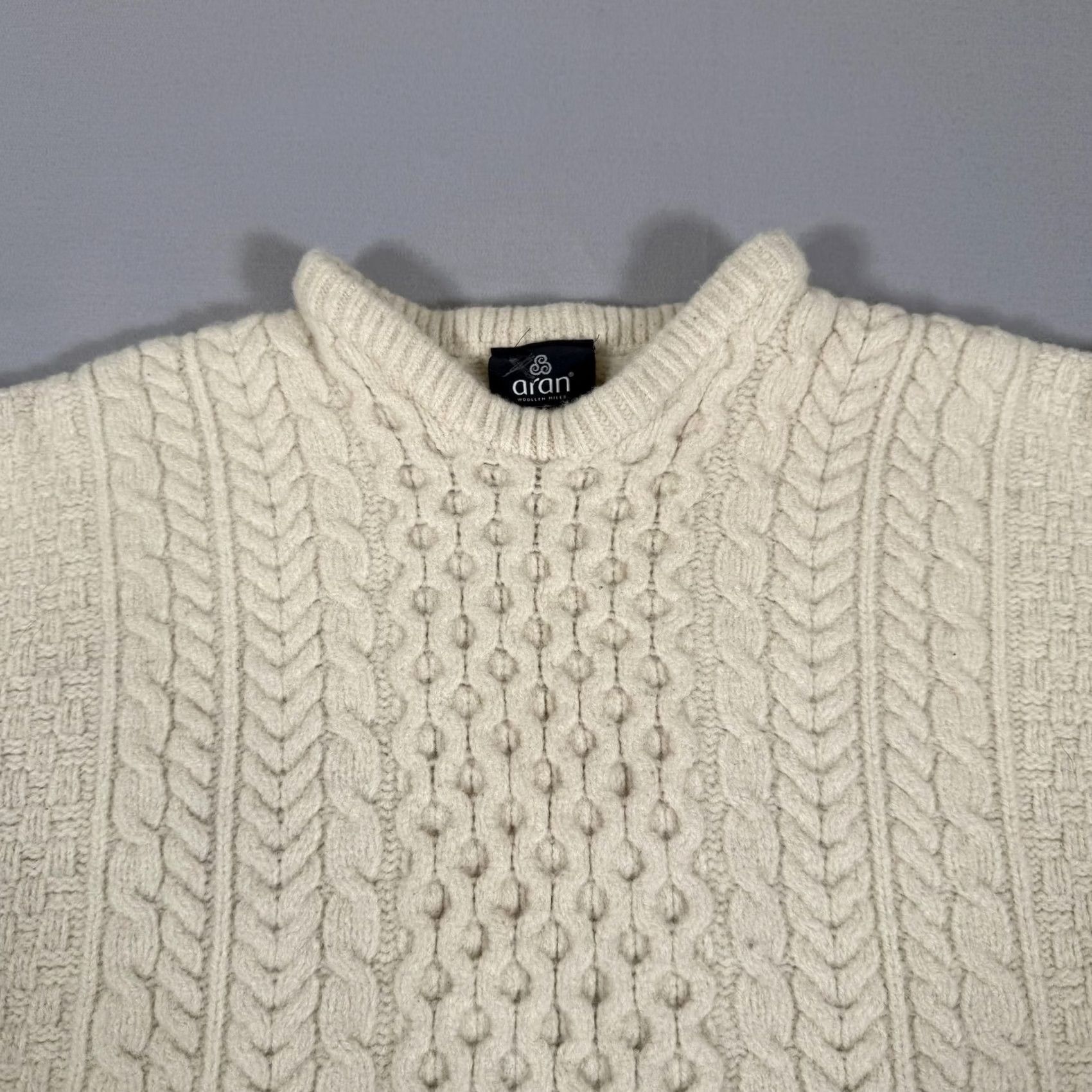 Vintage Aran Woollen Mills Aran Sweater Womens M White Merino Wool Cable-Knit Ireland Woollen Mills Size M / US 6-8 / IT 42-44 - 3 Thumbnail