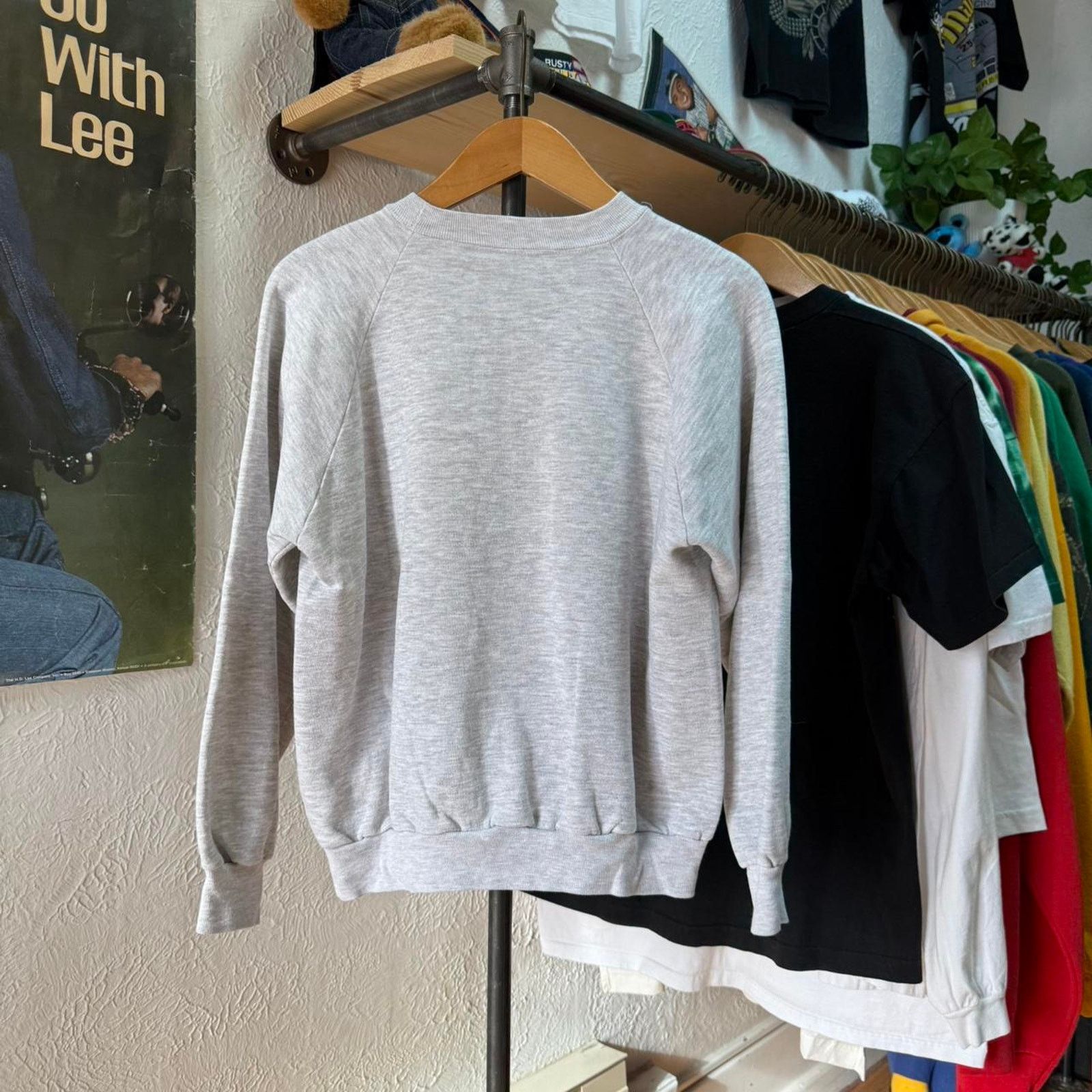 Vintage Vintage 90s Sea World Killer Whale Animal Crewneck Size US S / EU 44-46 / 1 - 2 Thumbnail