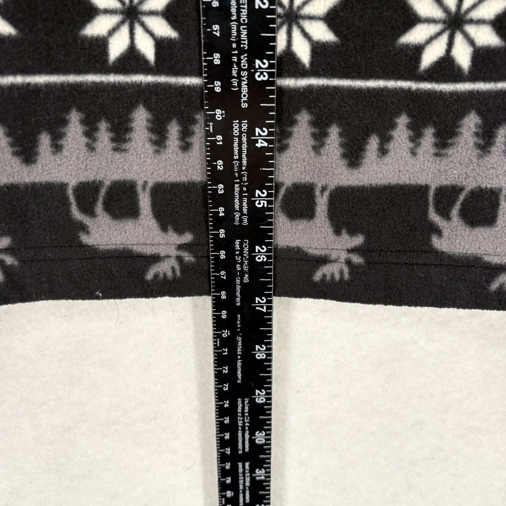 Vintage Duluth Doubleback Printed Fleece Pullover Womens Large Black Fair Isle Cozy Soft Size L / US 10 / IT 46 - 7 Thumbnail