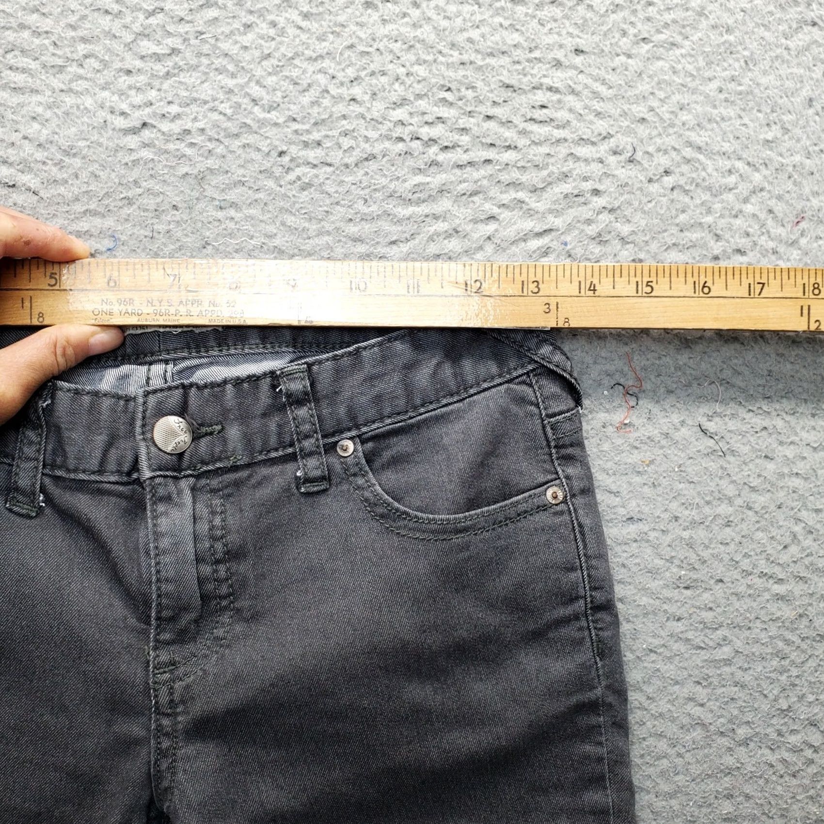 Free People Free People Skinny Jeans Women 5-Pocket Denim Multicolor 25" Inseam 25.5" zipper? Button? Size 25 - NY Size 42" / US 20 - 5 Thumbnail