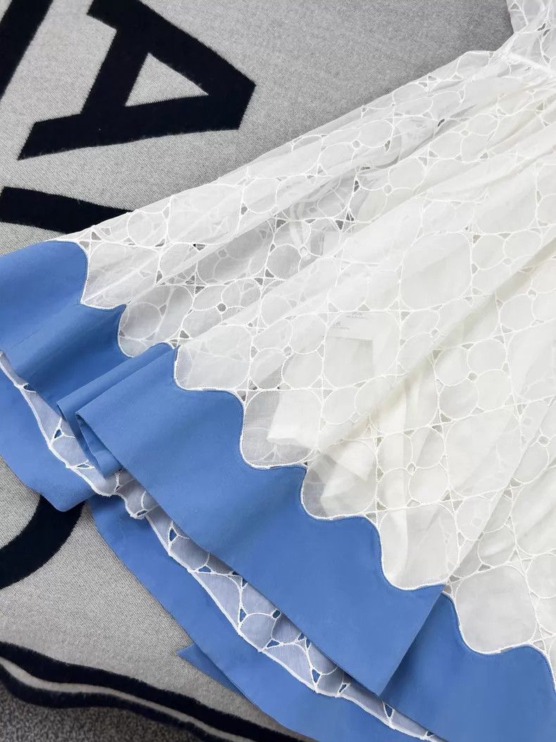 Valentino Valentino White blue-edged mulberry silk dress Size M / US 6-8 / IT 42-44 - 3 Thumbnail