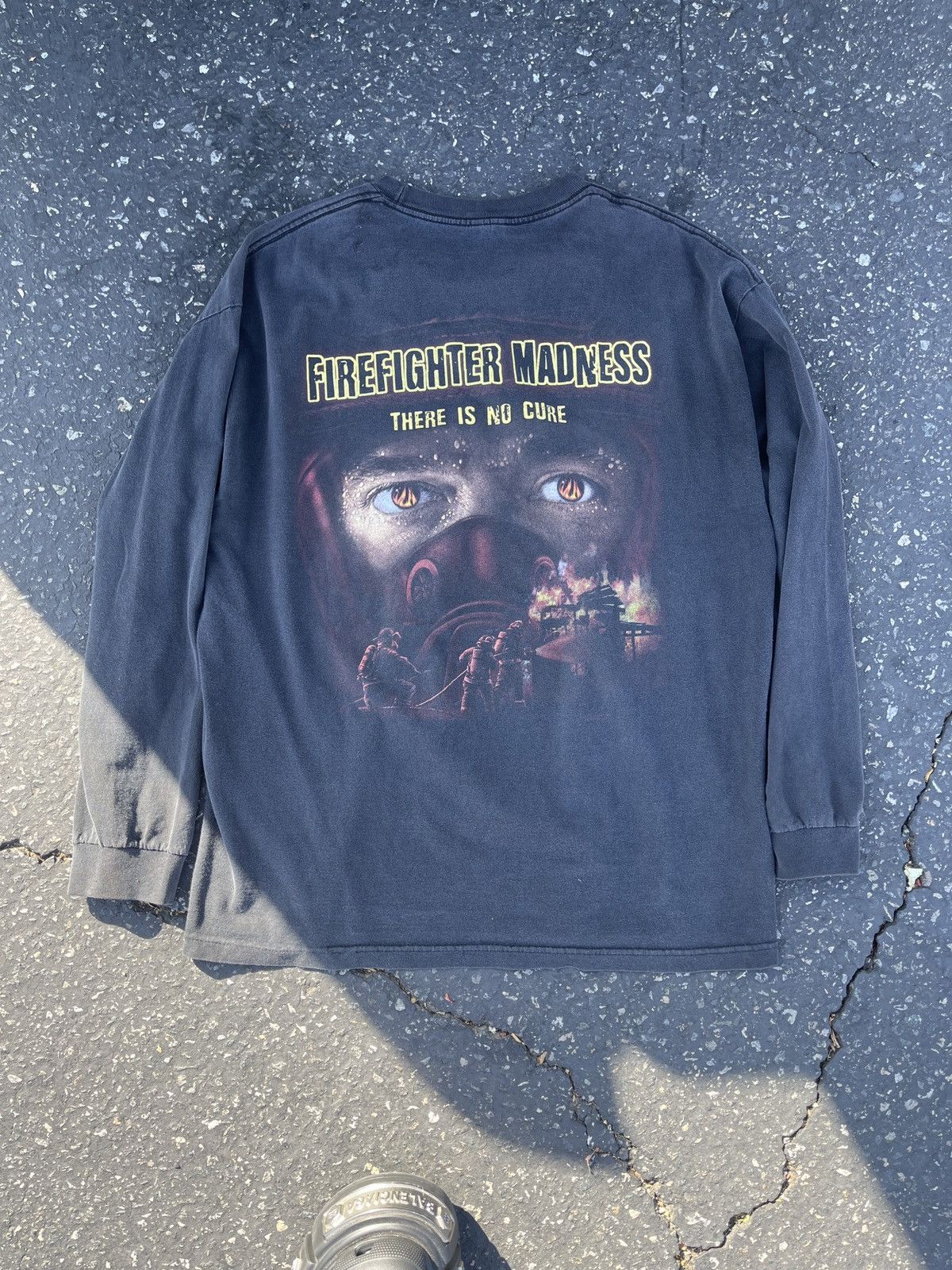 Vintage Firefighter madness Size US M / EU 48-50 / 2 - 1 Thumbnail