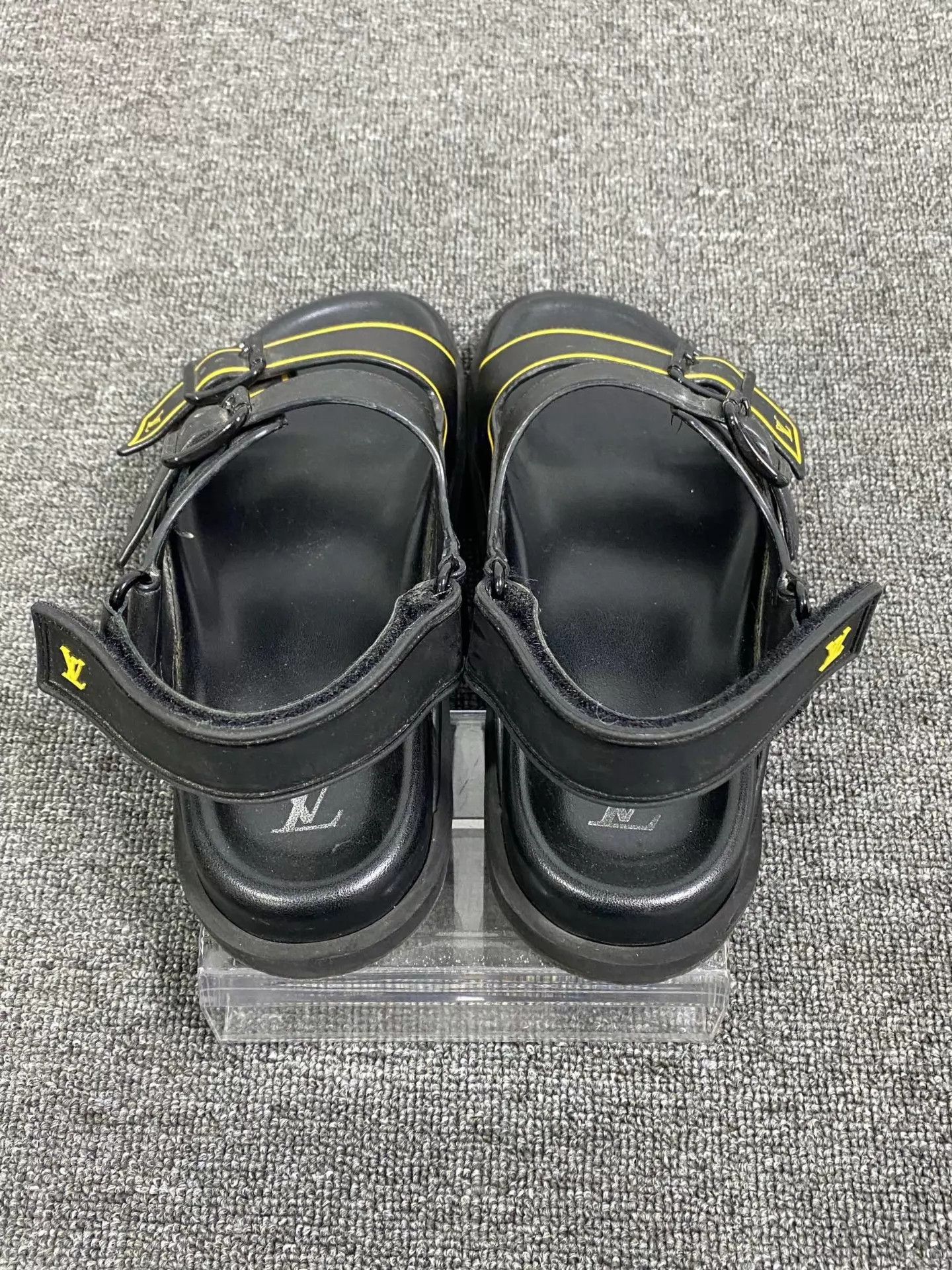 Louis Vuitton LV Trainer Slippers Black & Yellow Size 42 Size US 9 / EU 42 - 5 Thumbnail