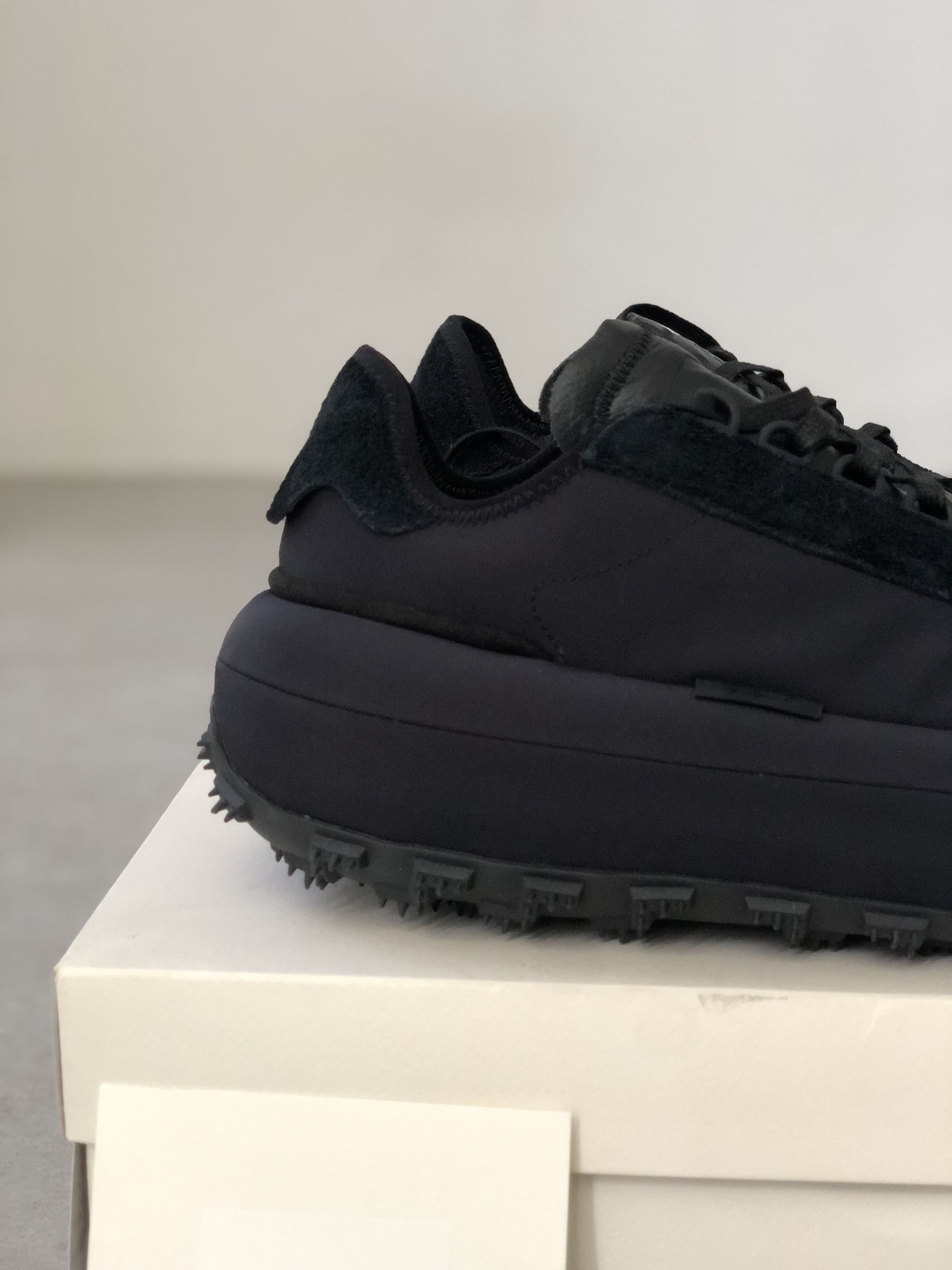 Yohji Yamamoto adidas Y-3 Makura Size US 10 / EU 43 - 3 Thumbnail
