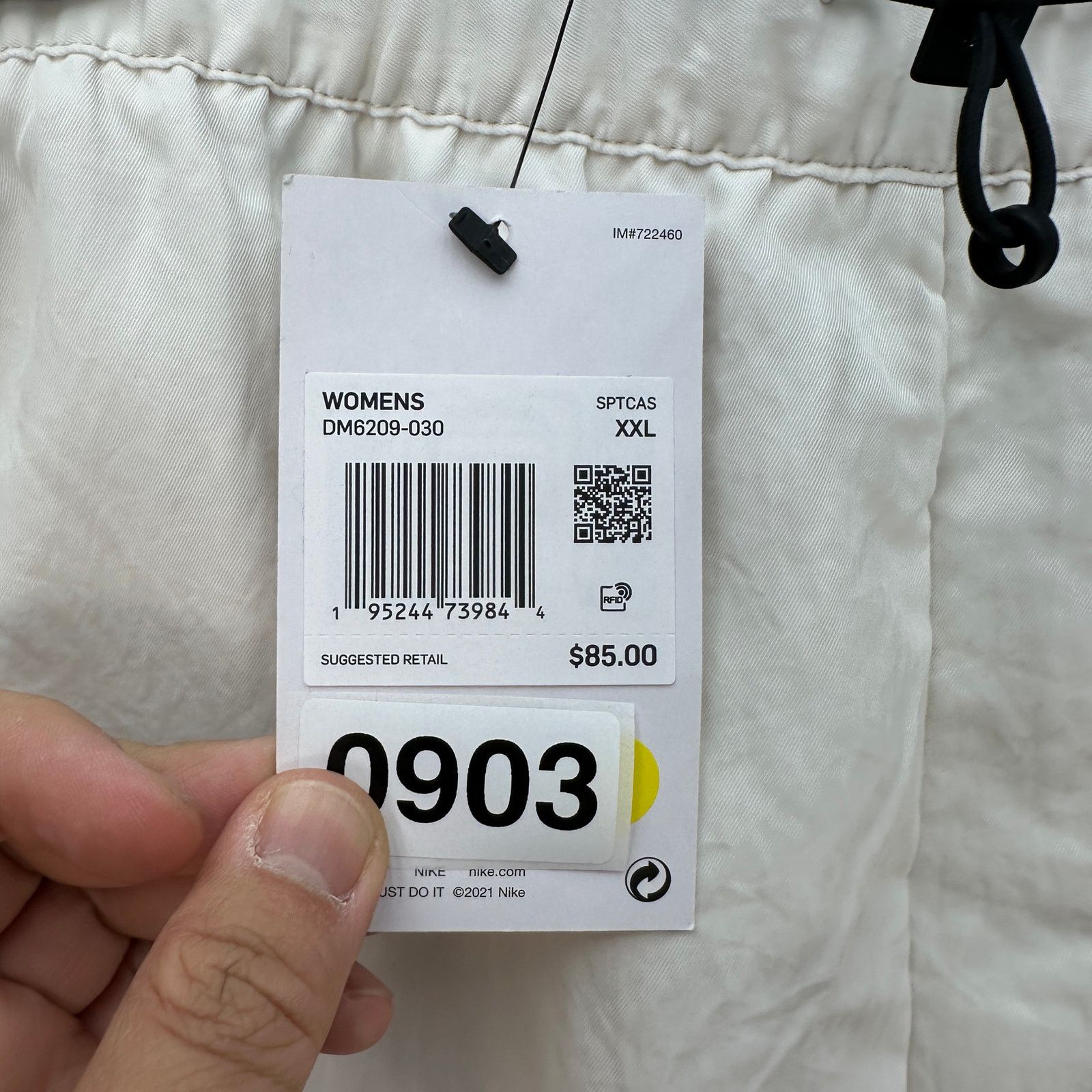 Nike NIKE WOMEN'S XXL HIGH RISE CARGO PANTS BEIGE OFF WHITE Size 39" - 3 Thumbnail