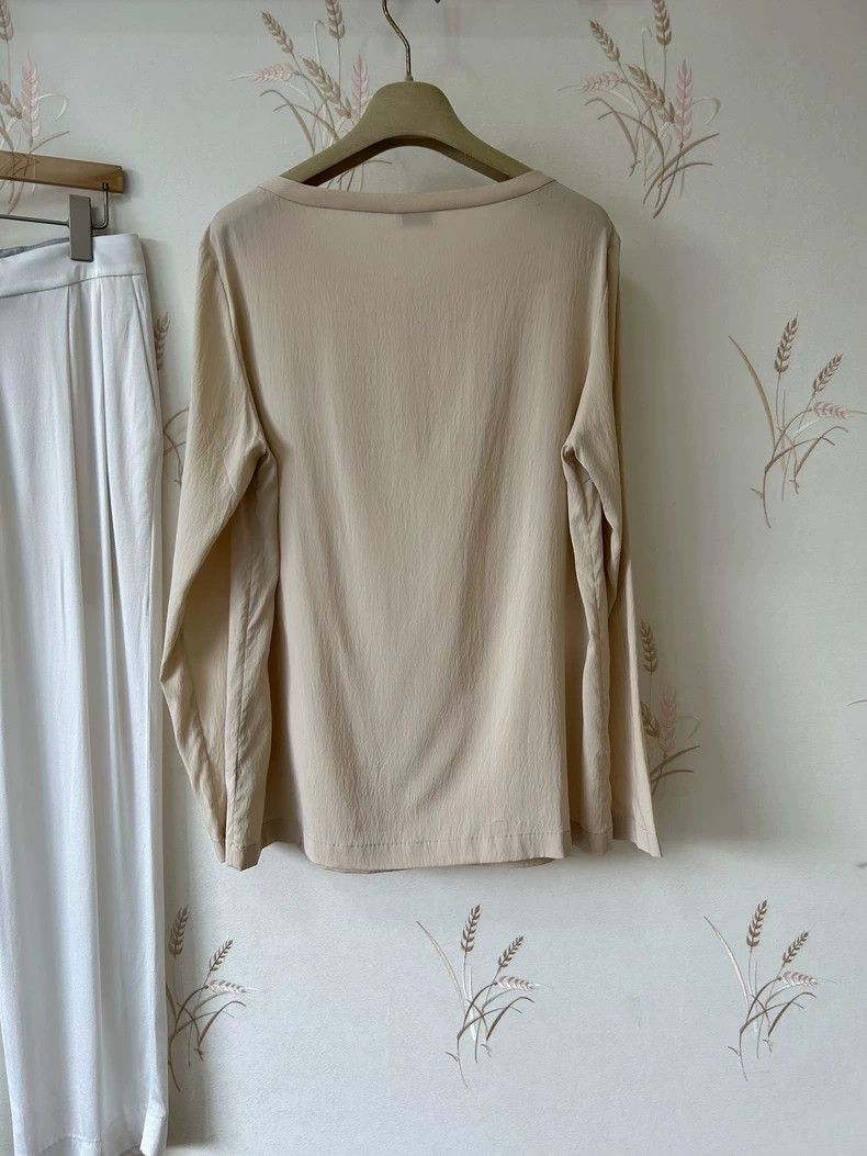 Loro Piana LORO PIANA Milk apricot colored pearl chain silk top Size L / US 10 / IT 46 - 2 Thumbnail