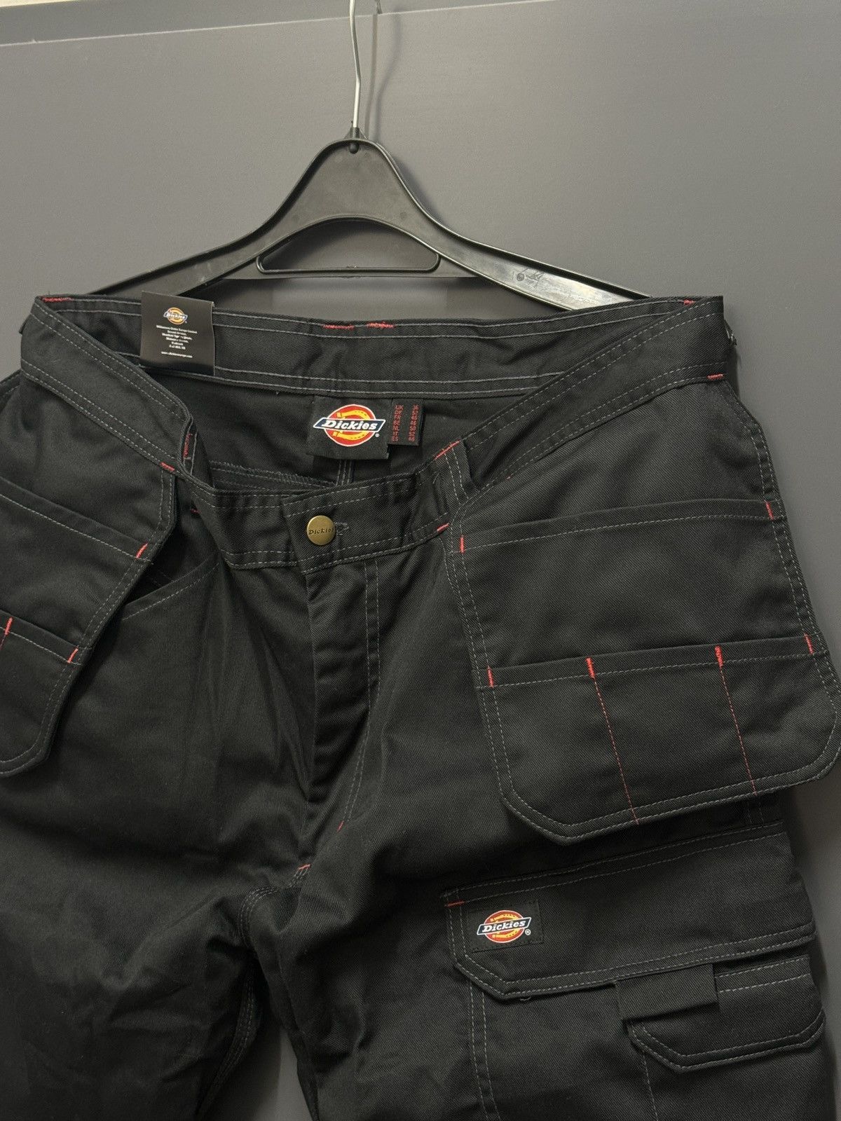Dickies Dickies cargo workwear shorts many pockets new with tags Size US 36 / EU 52 - 4 Thumbnail