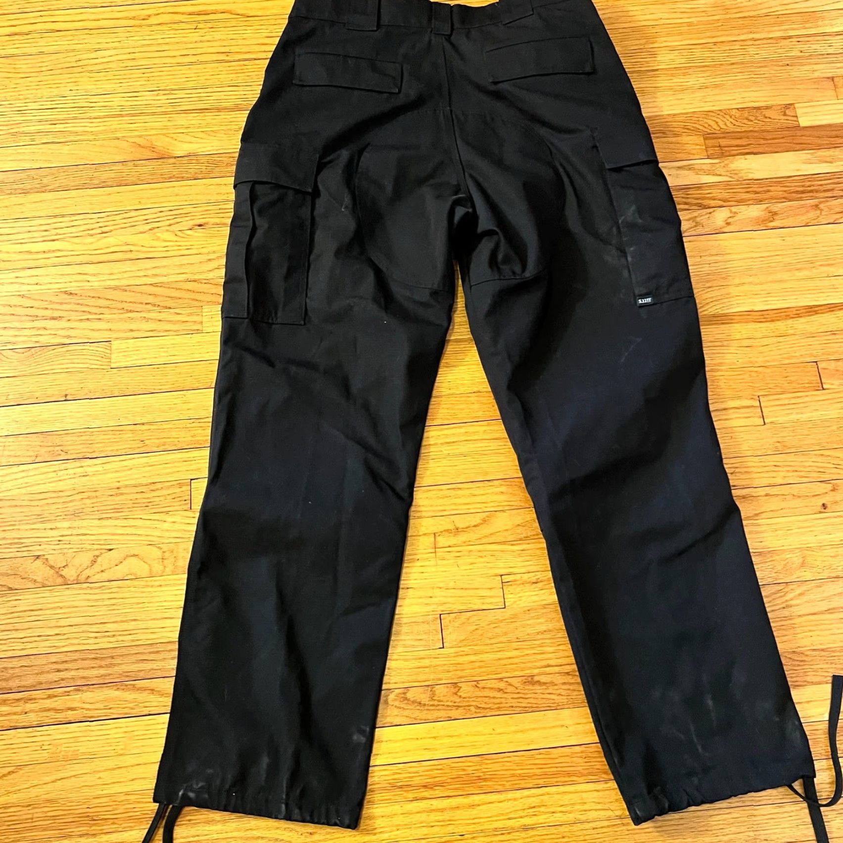 Vintage 5.11 511 Tactical Pants Cargo Mens Large TDU Adjustable Work Pants Black 31 in Inseam Size US 33 - 4 Thumbnail