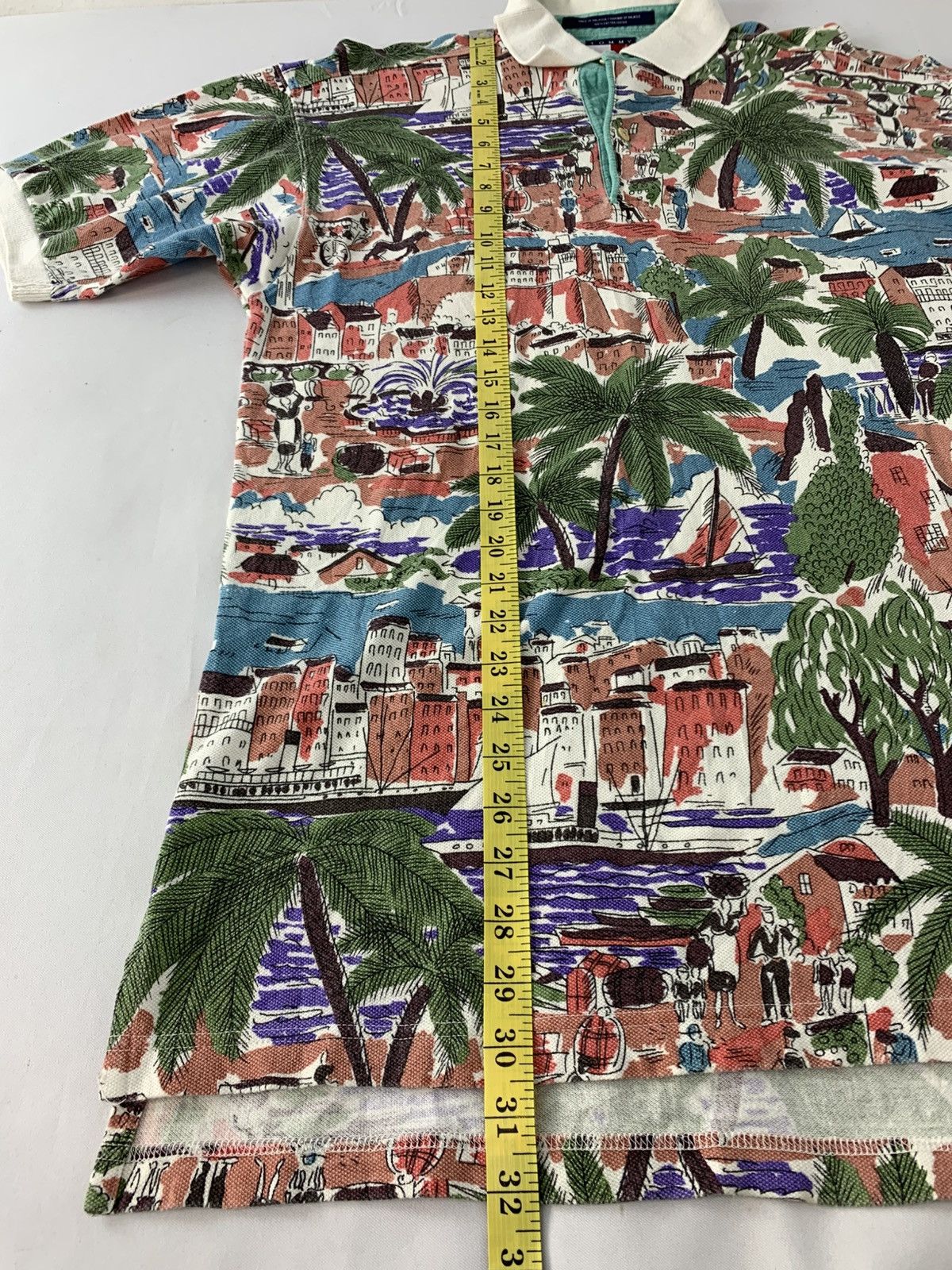 Tommy Hilfiger 90s Tommy Hilfiger Hawaiian Landscape Polo Tee Size US L / EU 52-54 / 3 - 9 Thumbnail