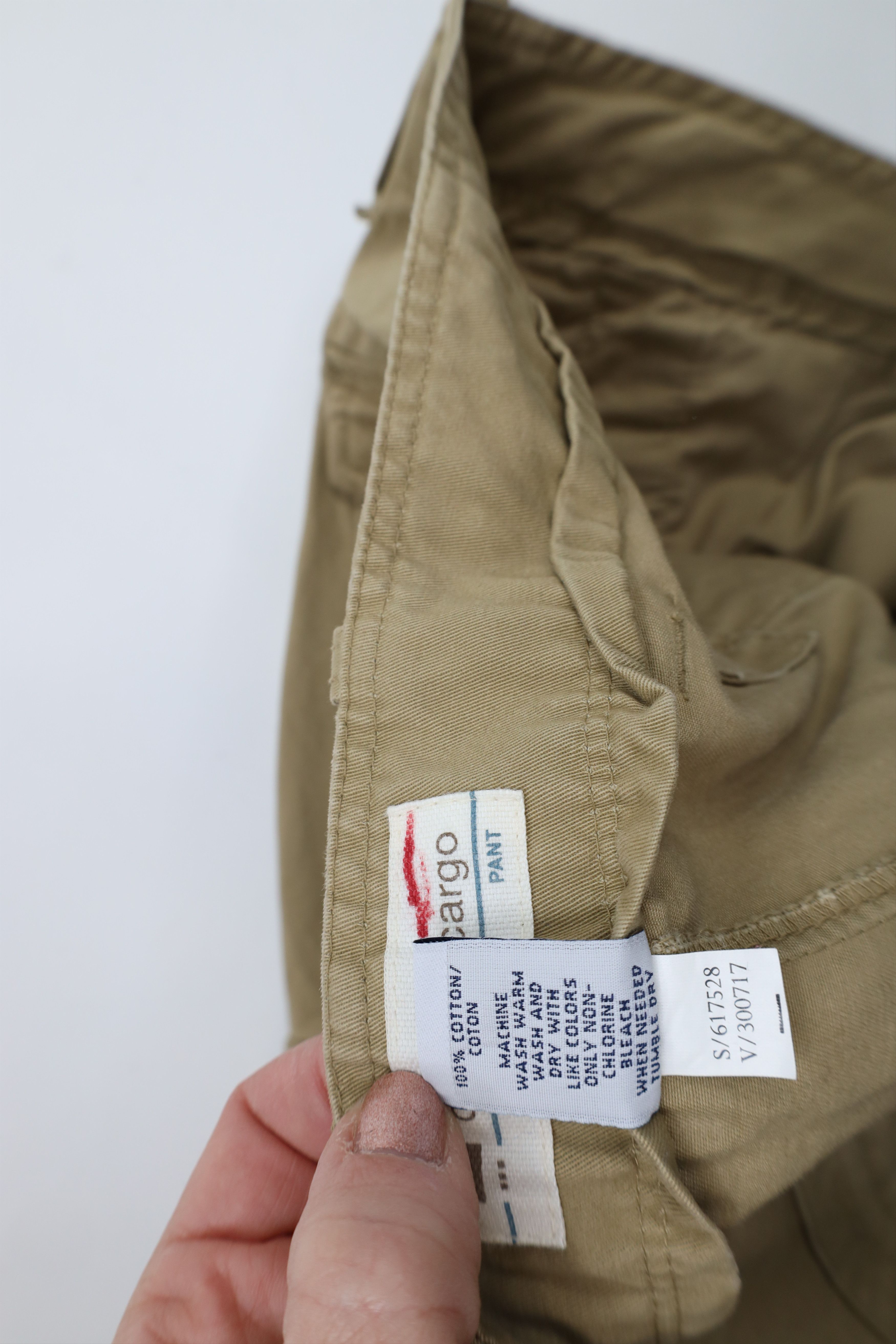Gap × Vintage Vintage Y2K Gap Baggy Wide Leg Cargo Pants Beige Khaki Size US 36 / EU 52 - 7 Thumbnail