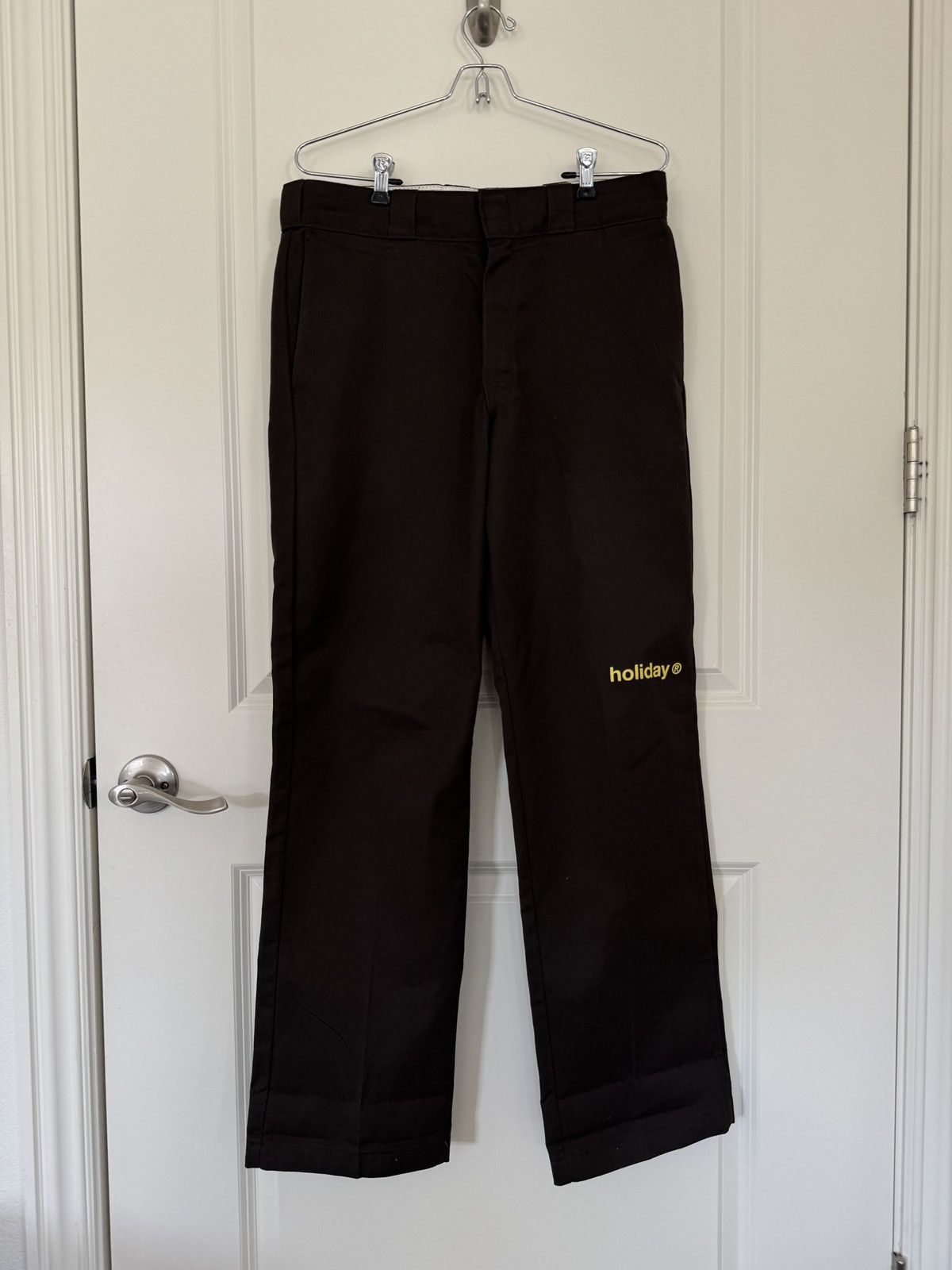 Holiday Brand Holiday Brand Brown Dickies Size US 32 / EU 48 - 1 Thumbnail