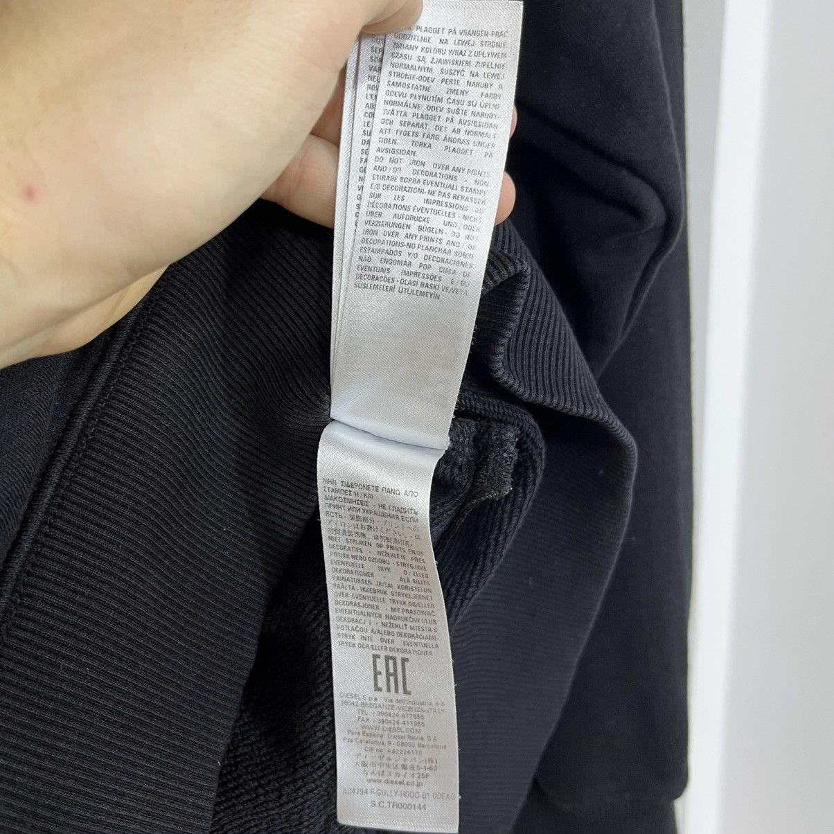 Diesel Diesel l’eremite Big Print Oversized Black Hoodie Y2K Size US L / EU 52-54 / 3 - 12 Thumbnail
