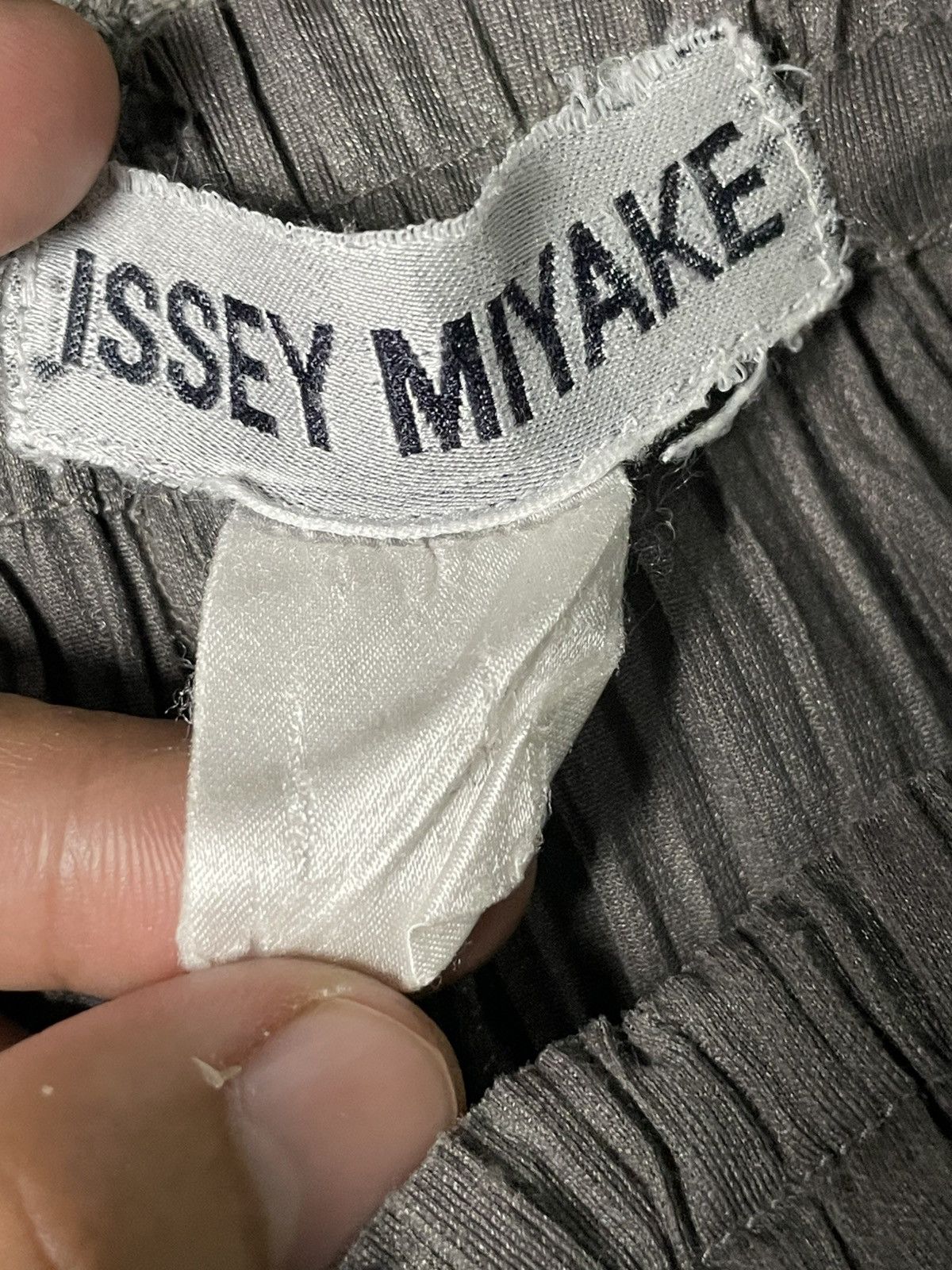Issey Miyake Issey Miyake Pleats Please Pleated Pants (44) Size 23" - 6 Thumbnail