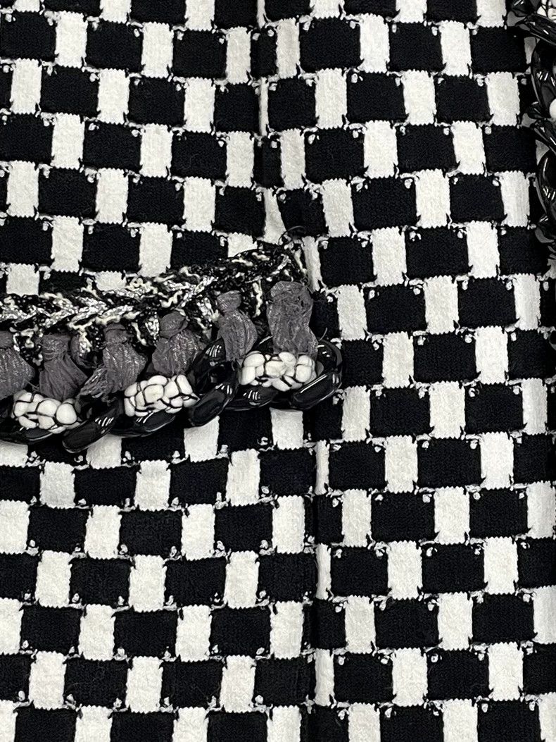 Chanel Chanel Black and white checkered chain knitted cardigan ja Size XXS / US 00 / IT 34 - 3 Thumbnail