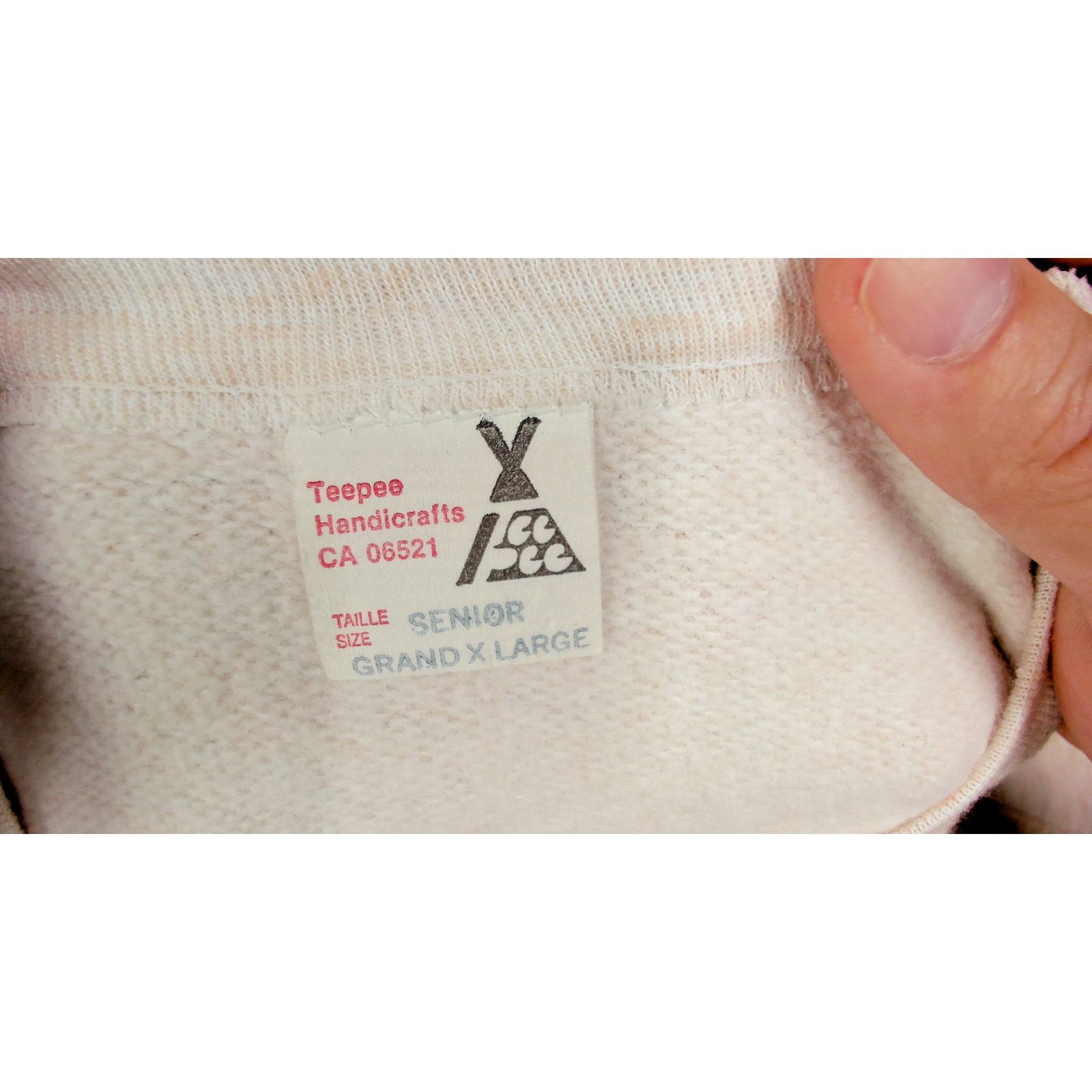 Vintage Vintage 1988 Teepee Boxy Cut Scottie Dog Raglan Size XL / US 12-14 / IT 48-50 - 6 Thumbnail