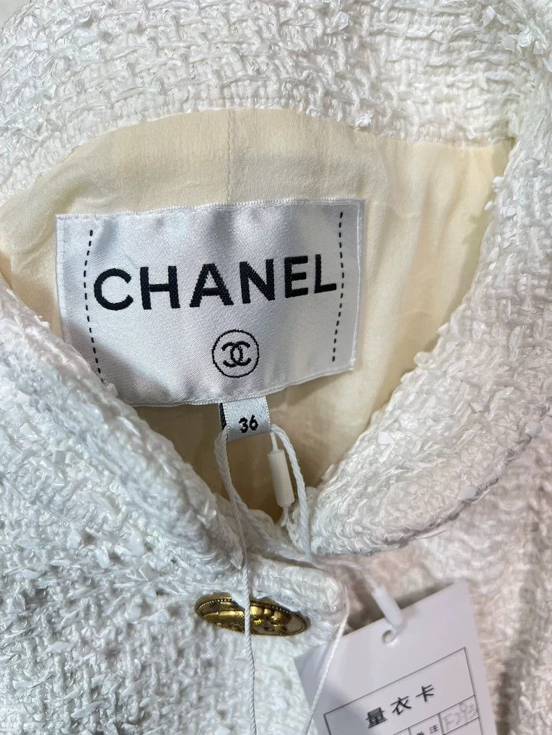 Chanel Chanel Greek series white tweed jacket 2504-Nextarrow Size XS / US 0-2 / IT 36-38 - 3 Thumbnail