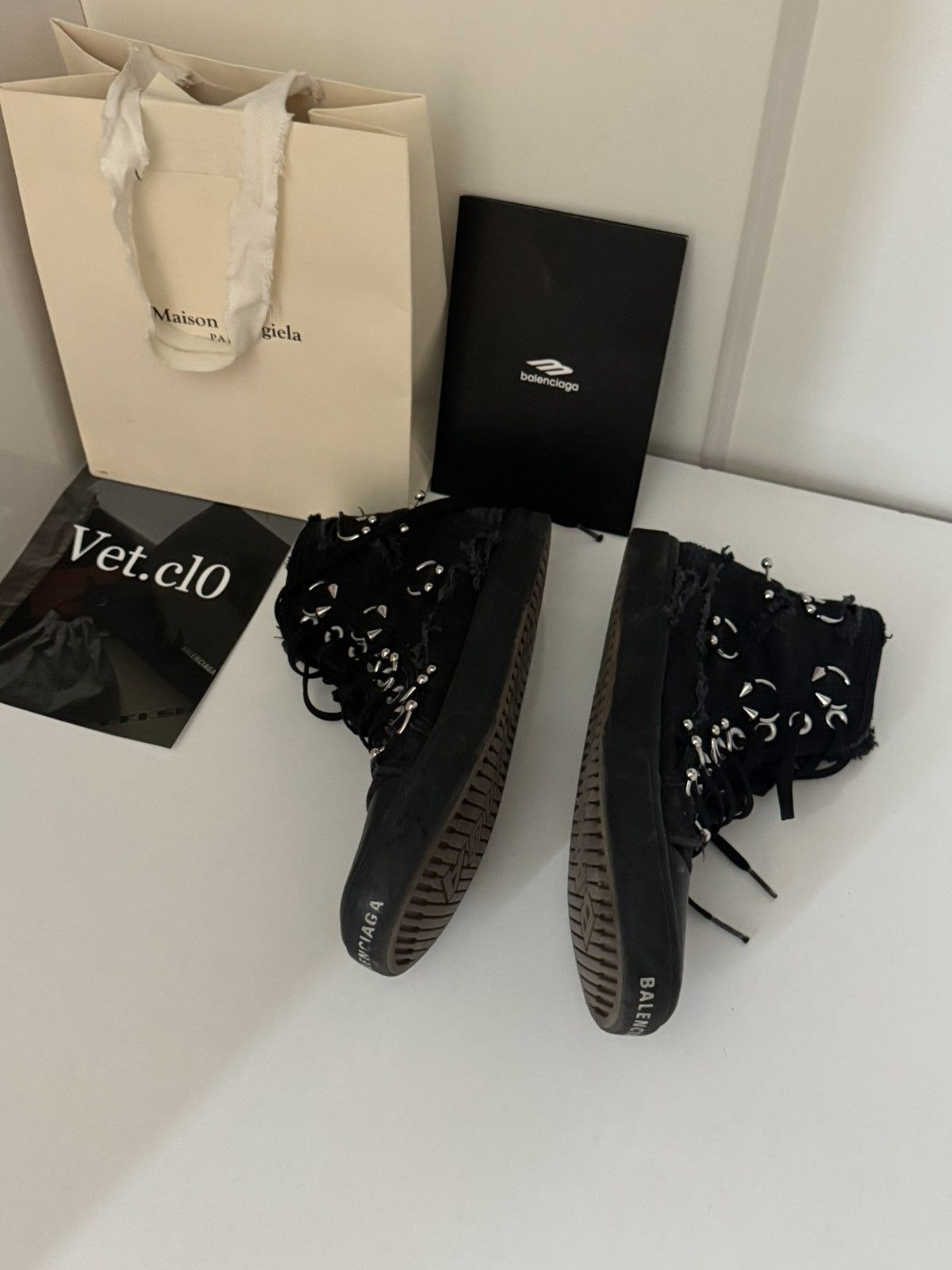 Balenciaga ✅Balenciaga Paris sneakers with piercings High Size US 8 / EU 41 - 3 Thumbnail